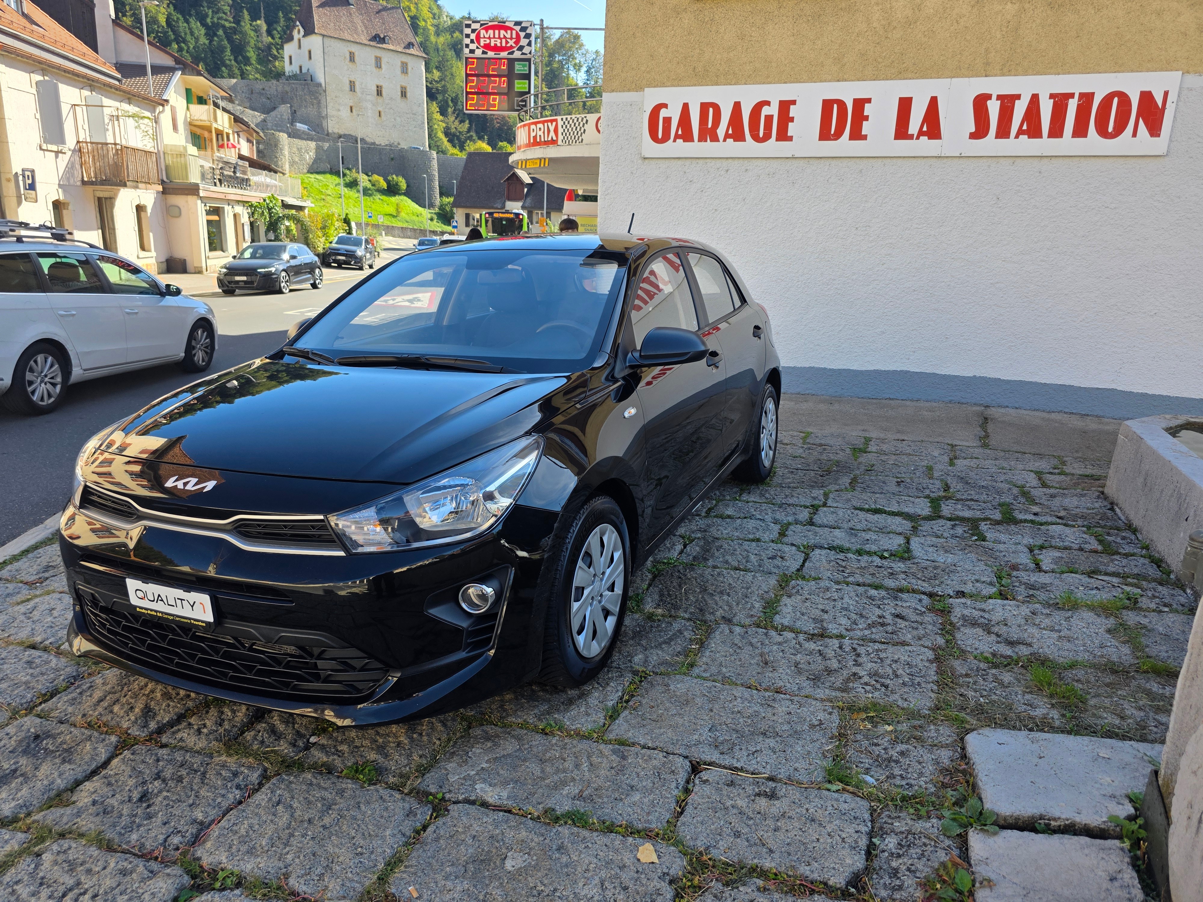 Car photo