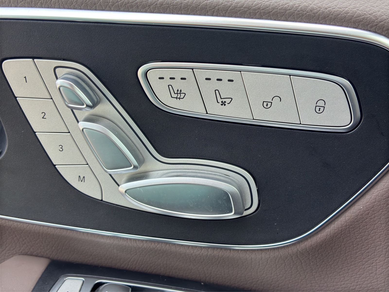 MERCEDES-BENZ Marco Polo Horizon 300 d 4M Automat-image-16