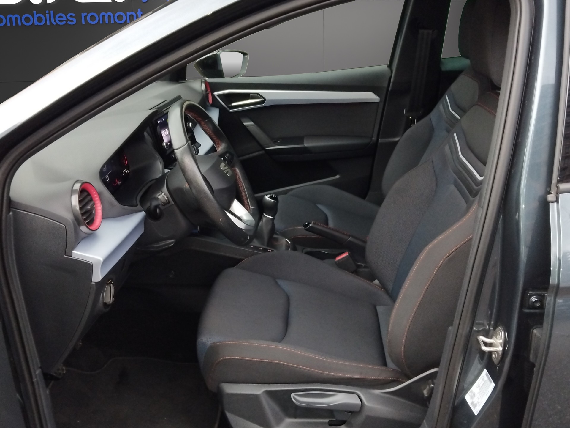 SEAT Ibiza 1.0 EcoTSI FR-image-5