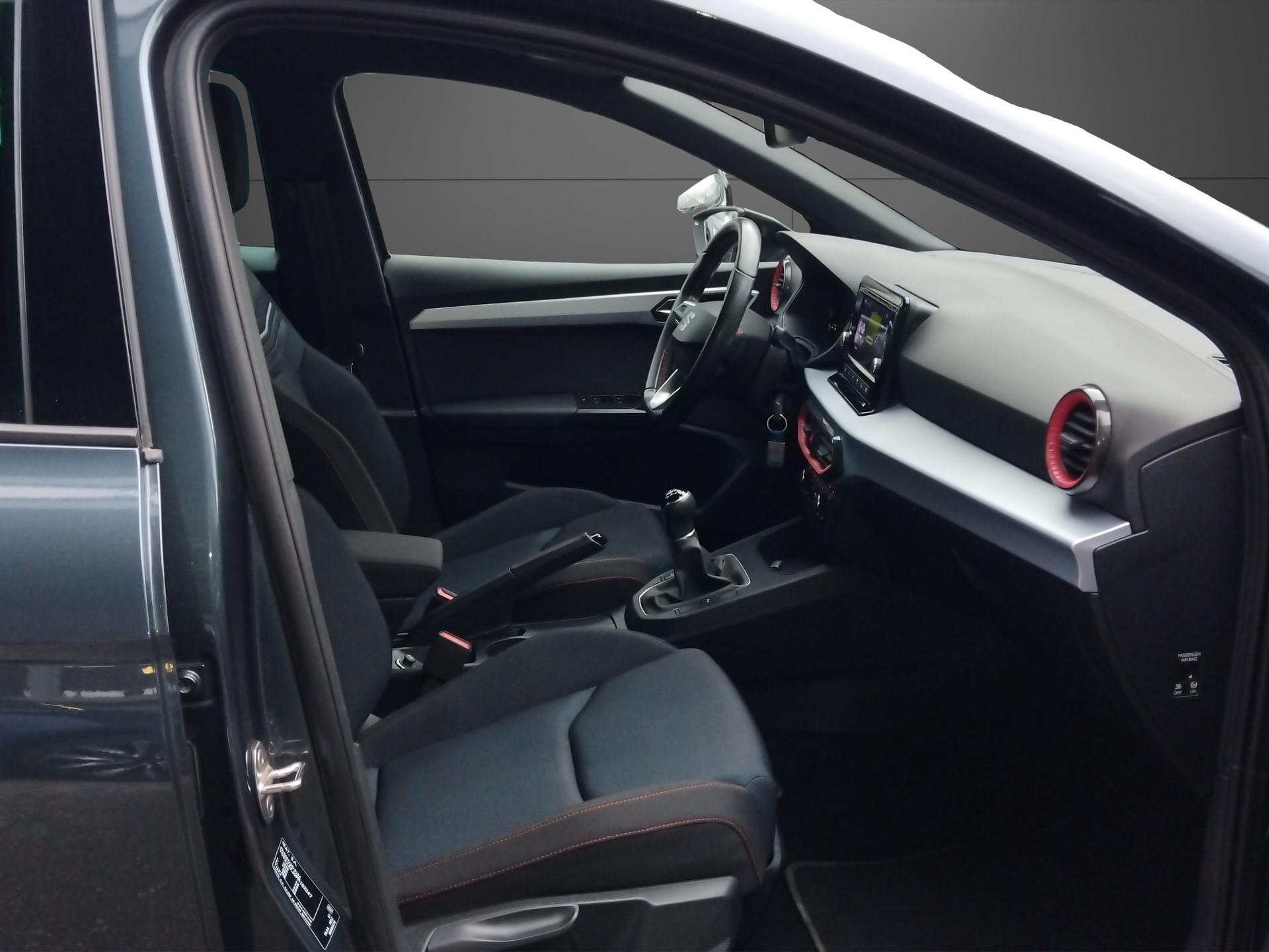SEAT Ibiza 1.0 EcoTSI FR-image-11