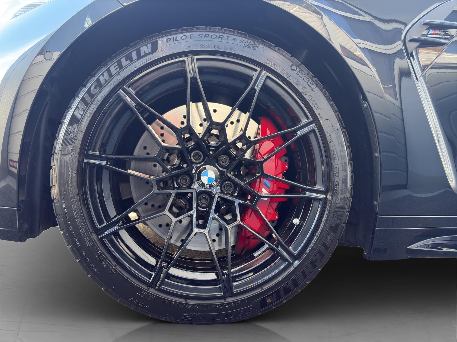 BMW M3 Competition xDrive-image-8