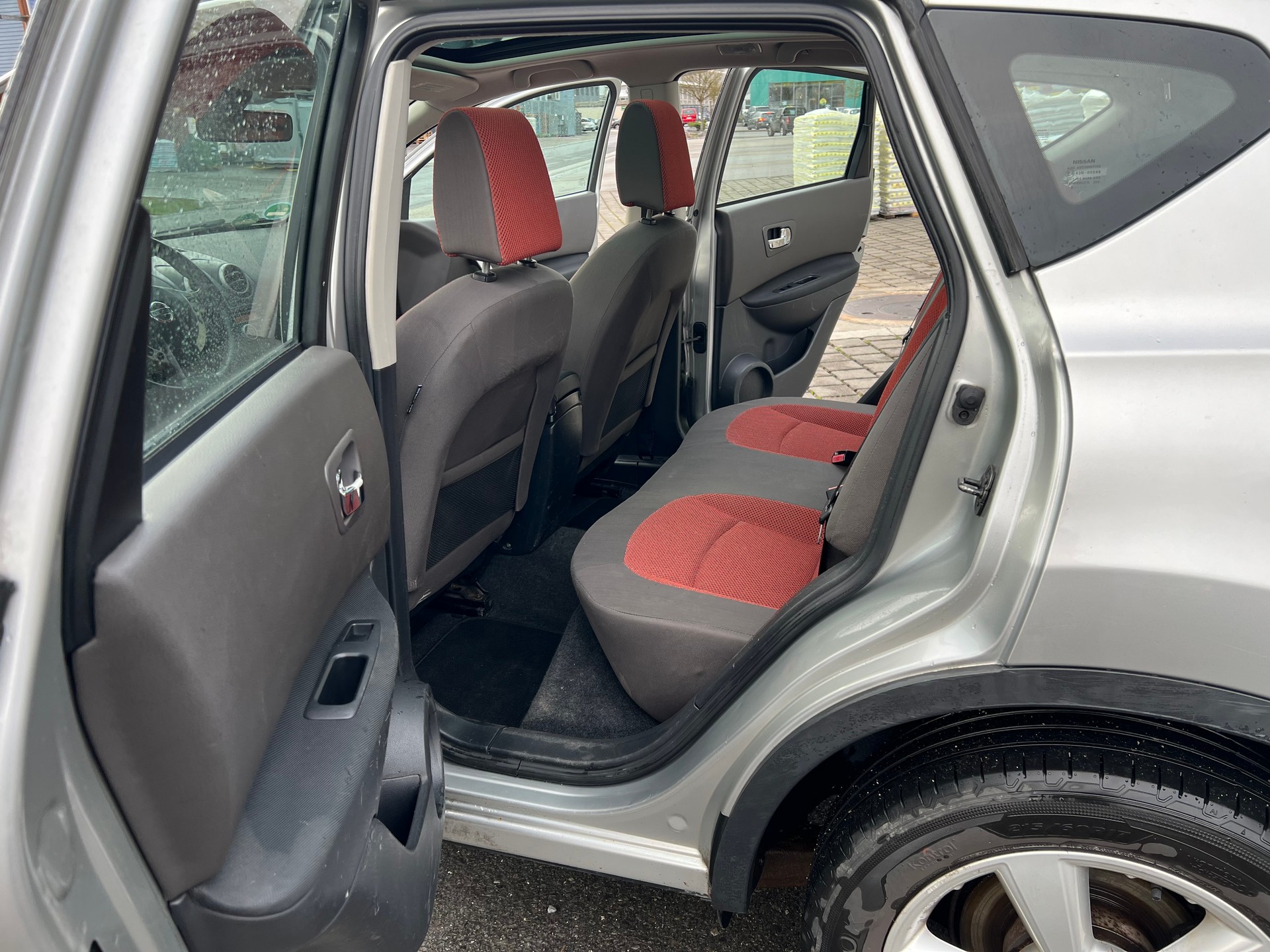 NISSAN Qashqai 2.0 4WD acenta-image-9