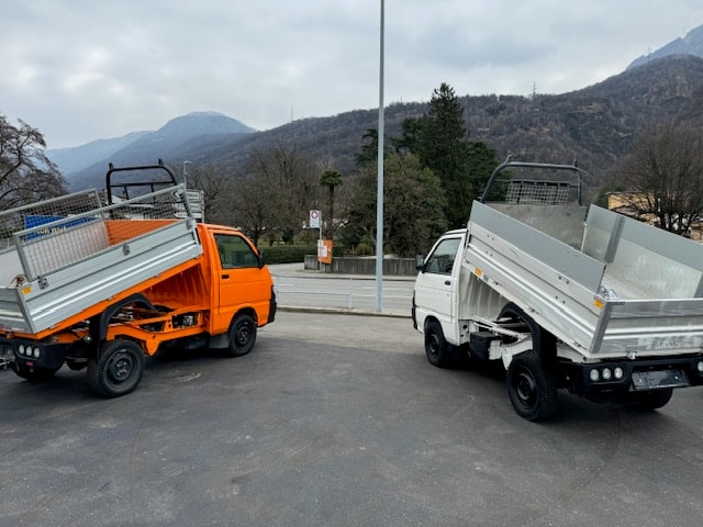 PIAGGIO 4x4 Kipper-image-10