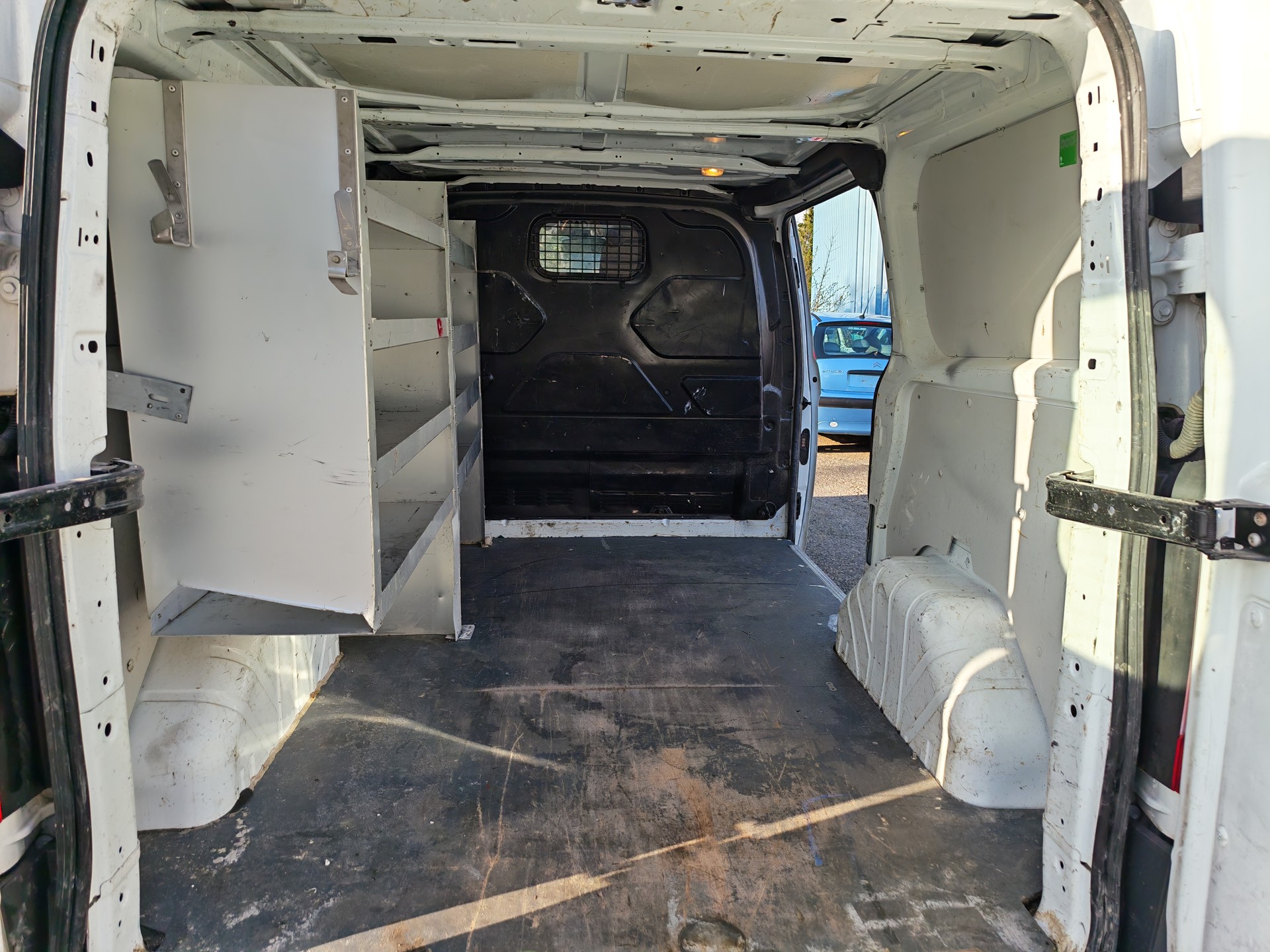 FORD Transit Custom Van 270 L1H1 Trend-image-8