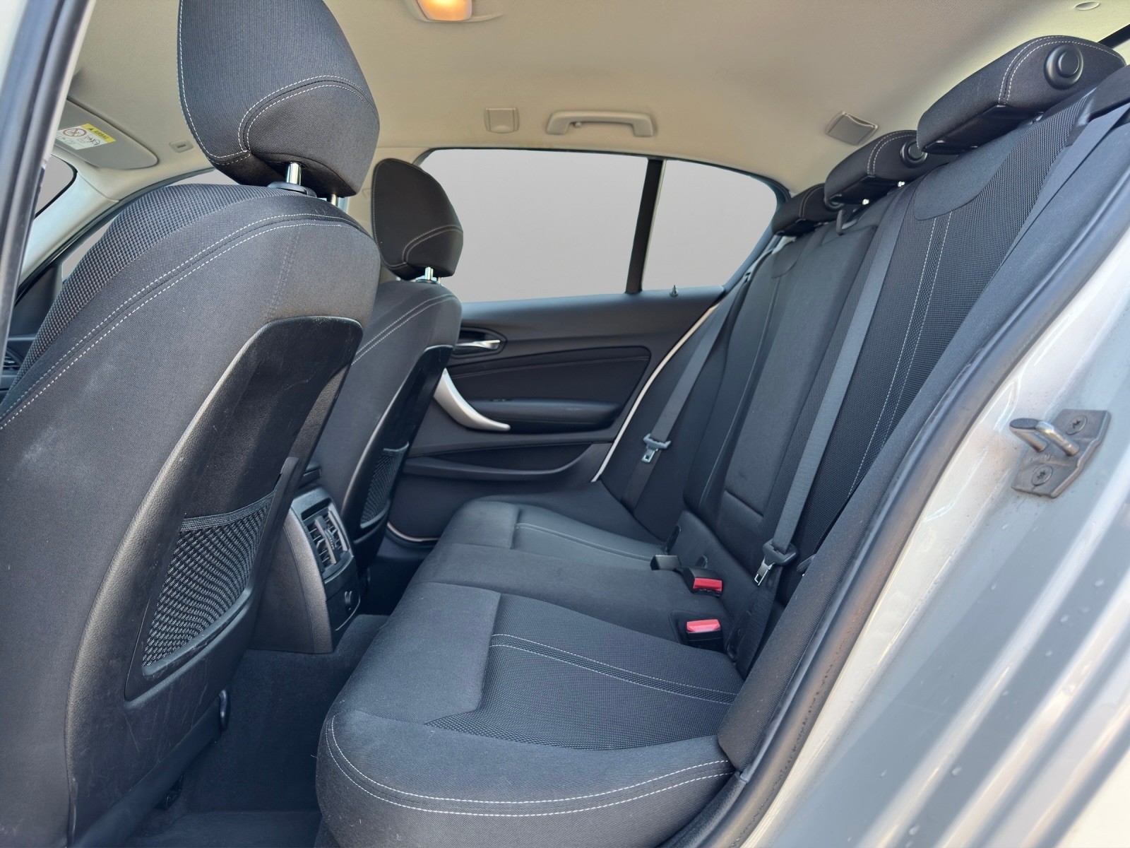 BMW 120d xDrive Steptronic-image-10
