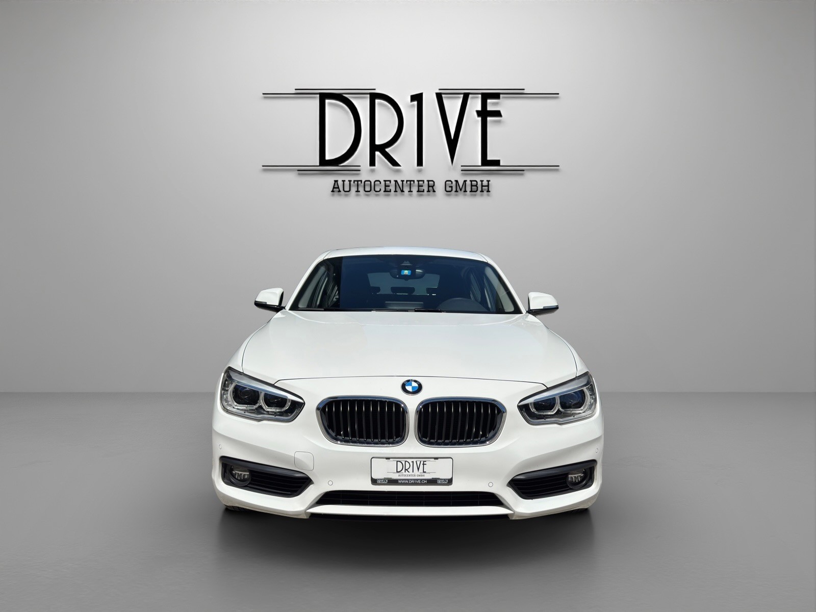 BMW 120d xDrive Steptronic-image-1
