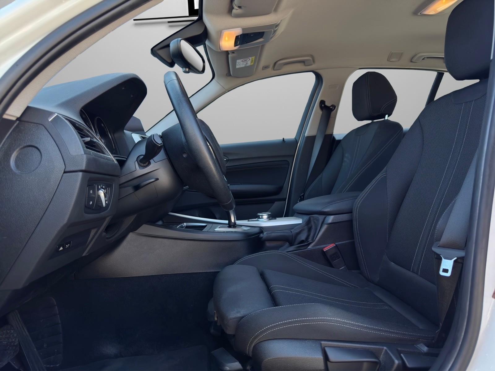 BMW 120d xDrive Steptronic-image-7