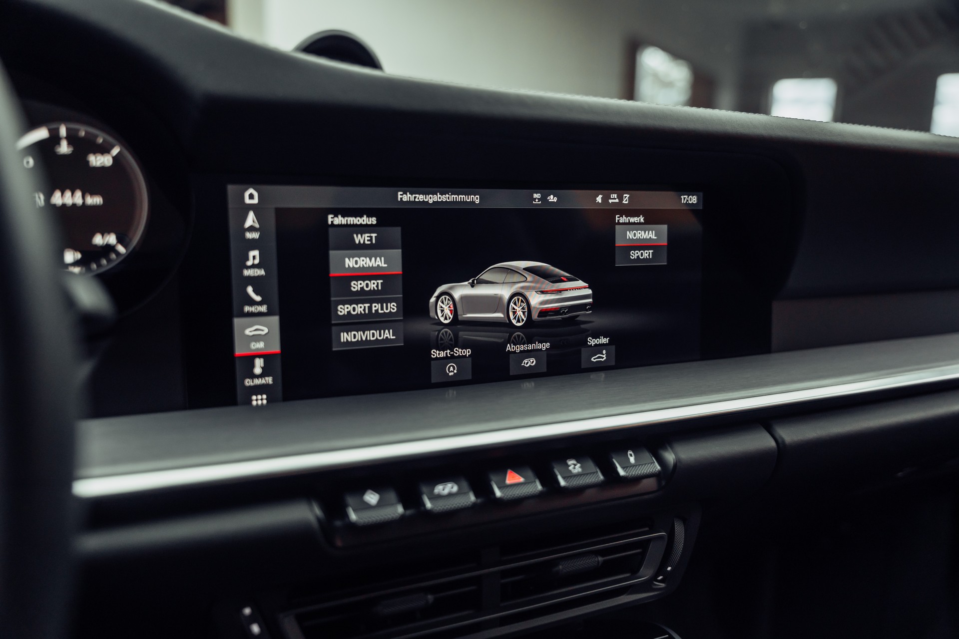 PORSCHE 911 Carrera 4S PDK-image-11