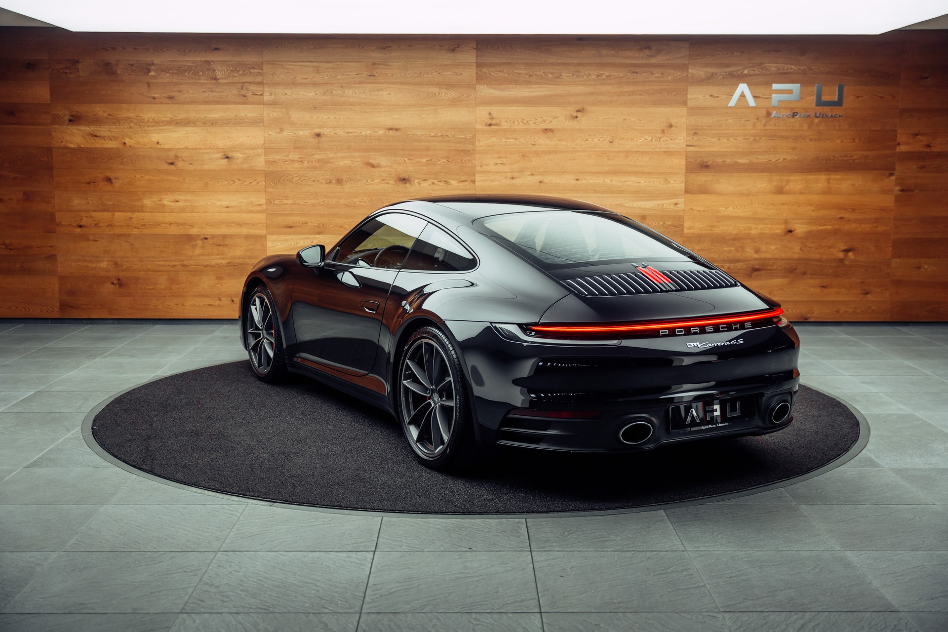 PORSCHE 911 Carrera 4S PDK-image-2