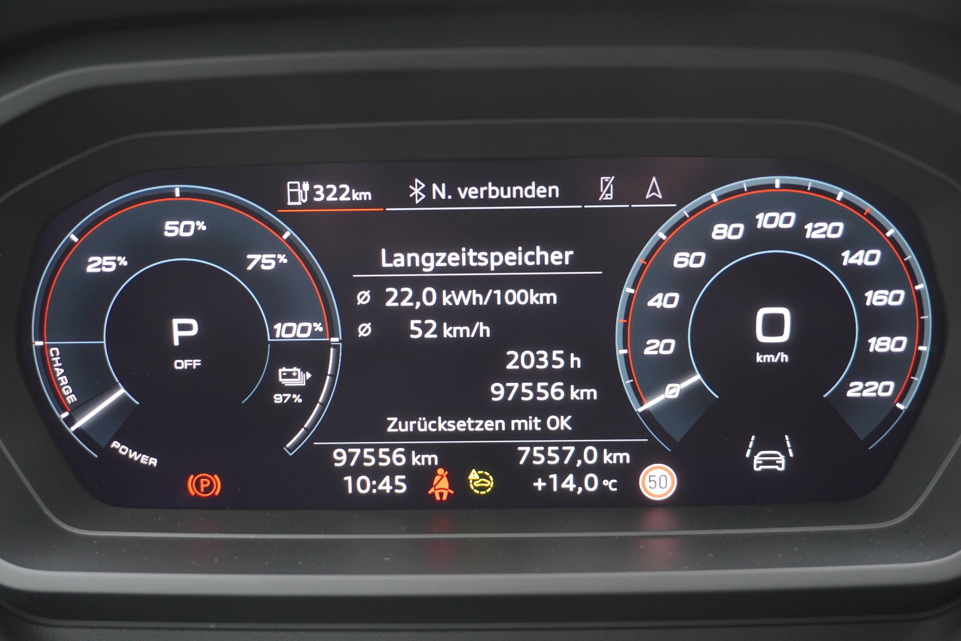 AUDI Q4 e-tron 45 quattro-image-31