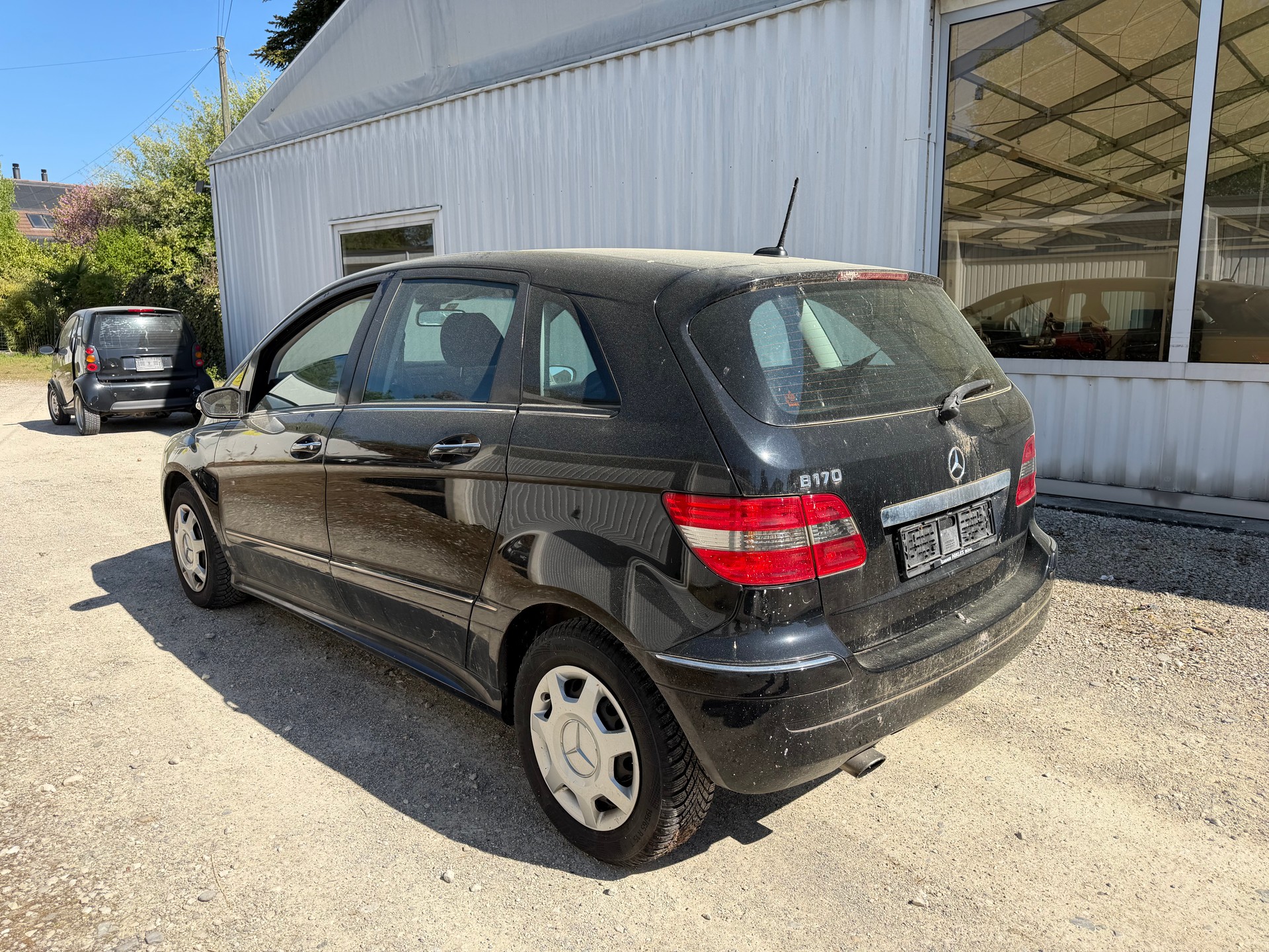MERCEDES-BENZ B 170-showroom-element-3