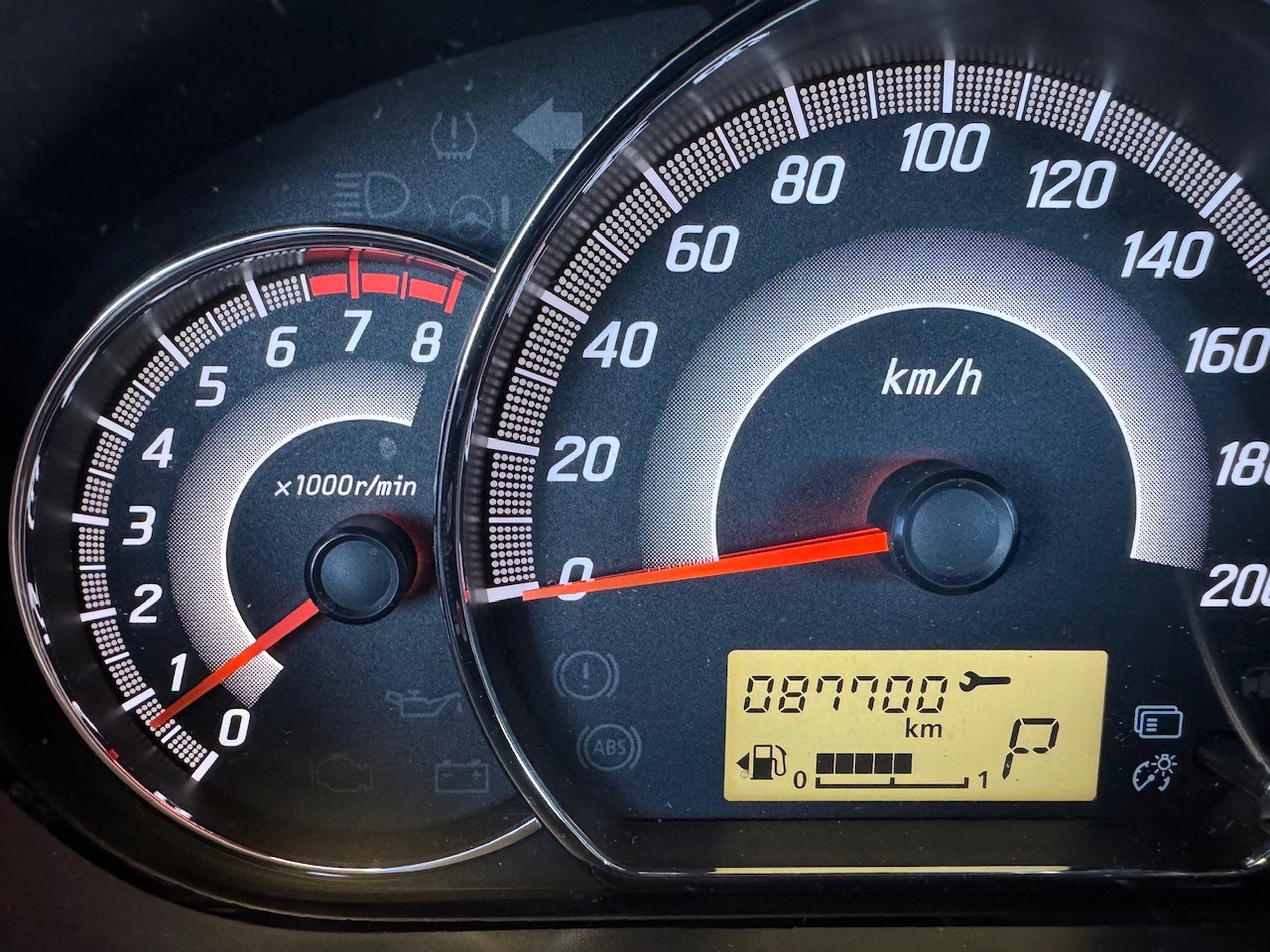 MITSUBISHI Space Star 1.2 Style Anniversary CVT-image-8