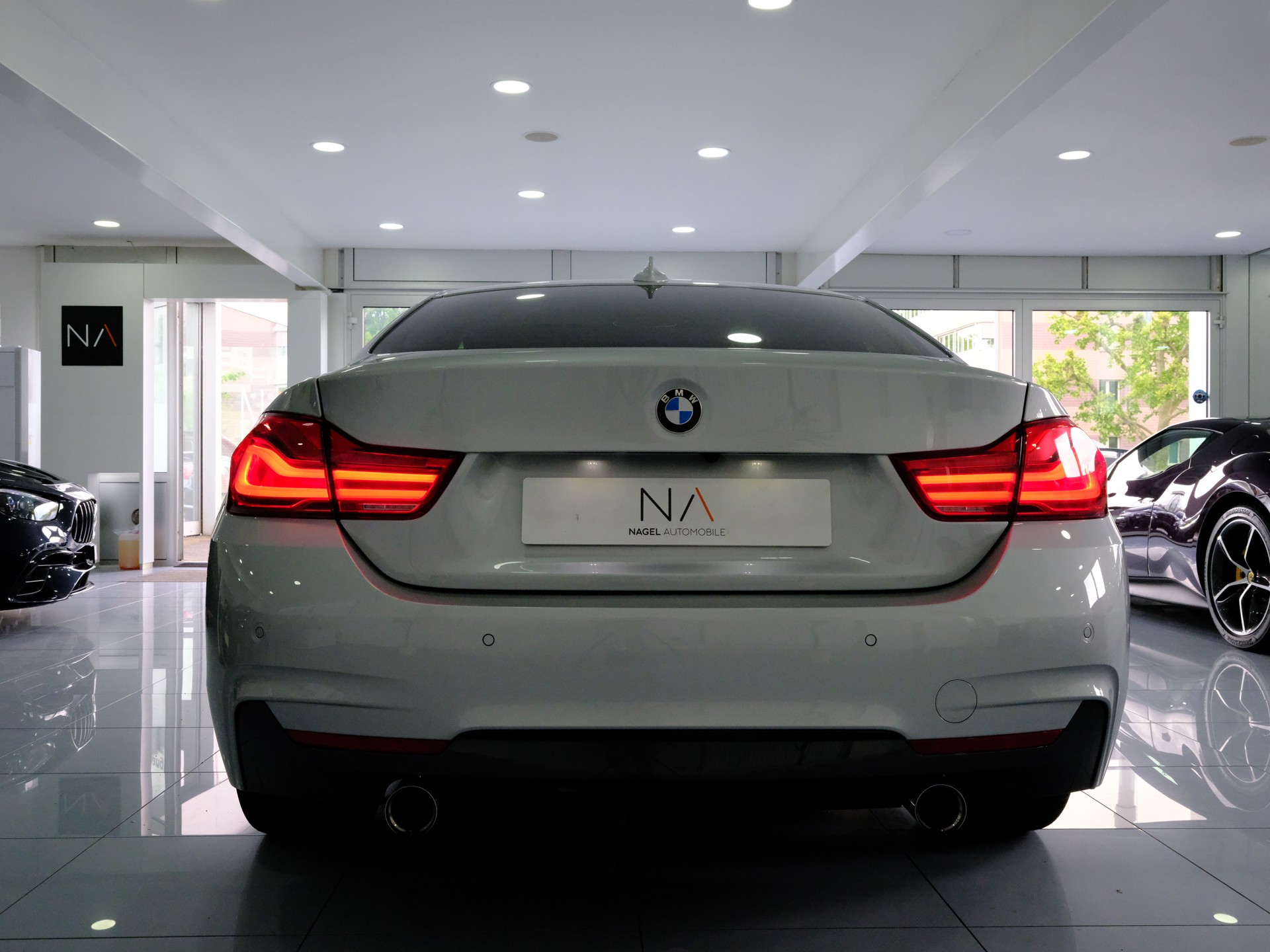 BMW 440i Coupé xDrive M Sport Steptronic-image-5