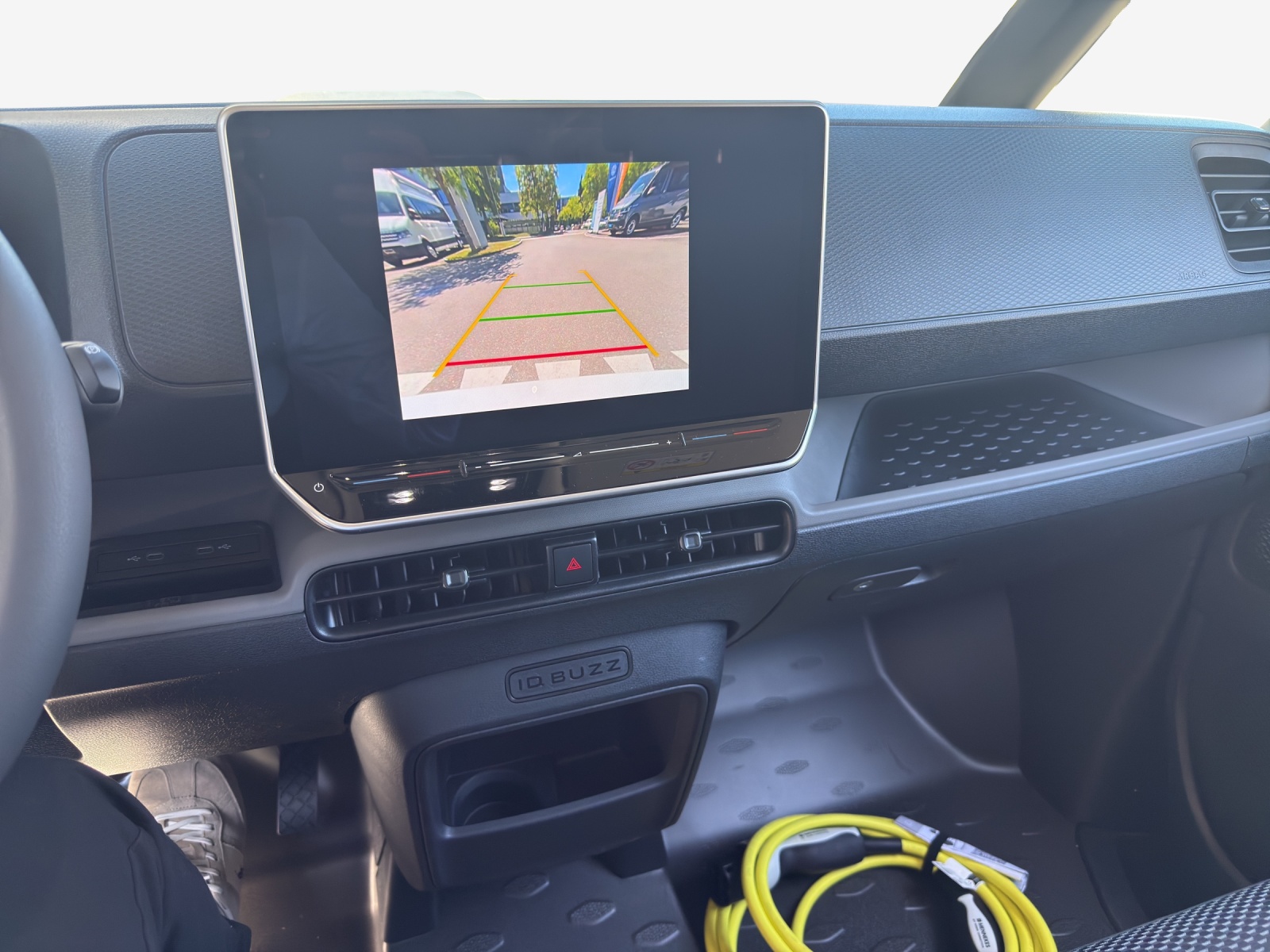 VW ID. Buzz Cargo Pro-image-8