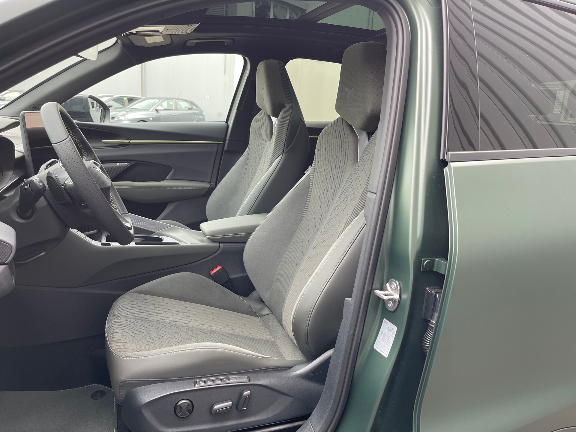 CUPRA Terramar 2.0 TSI DSG Prime Edition VZ 4Drive-image-6