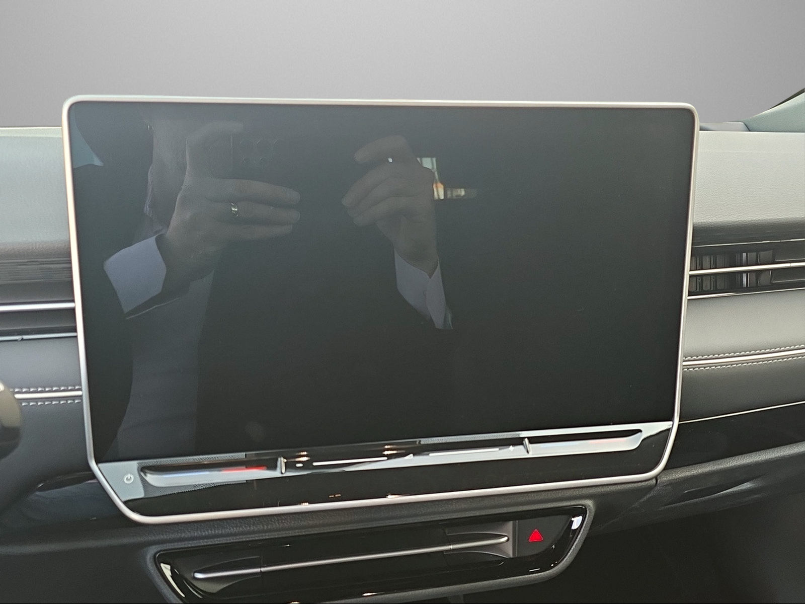 VW VW ID.7 Tourer UNITED-image-10