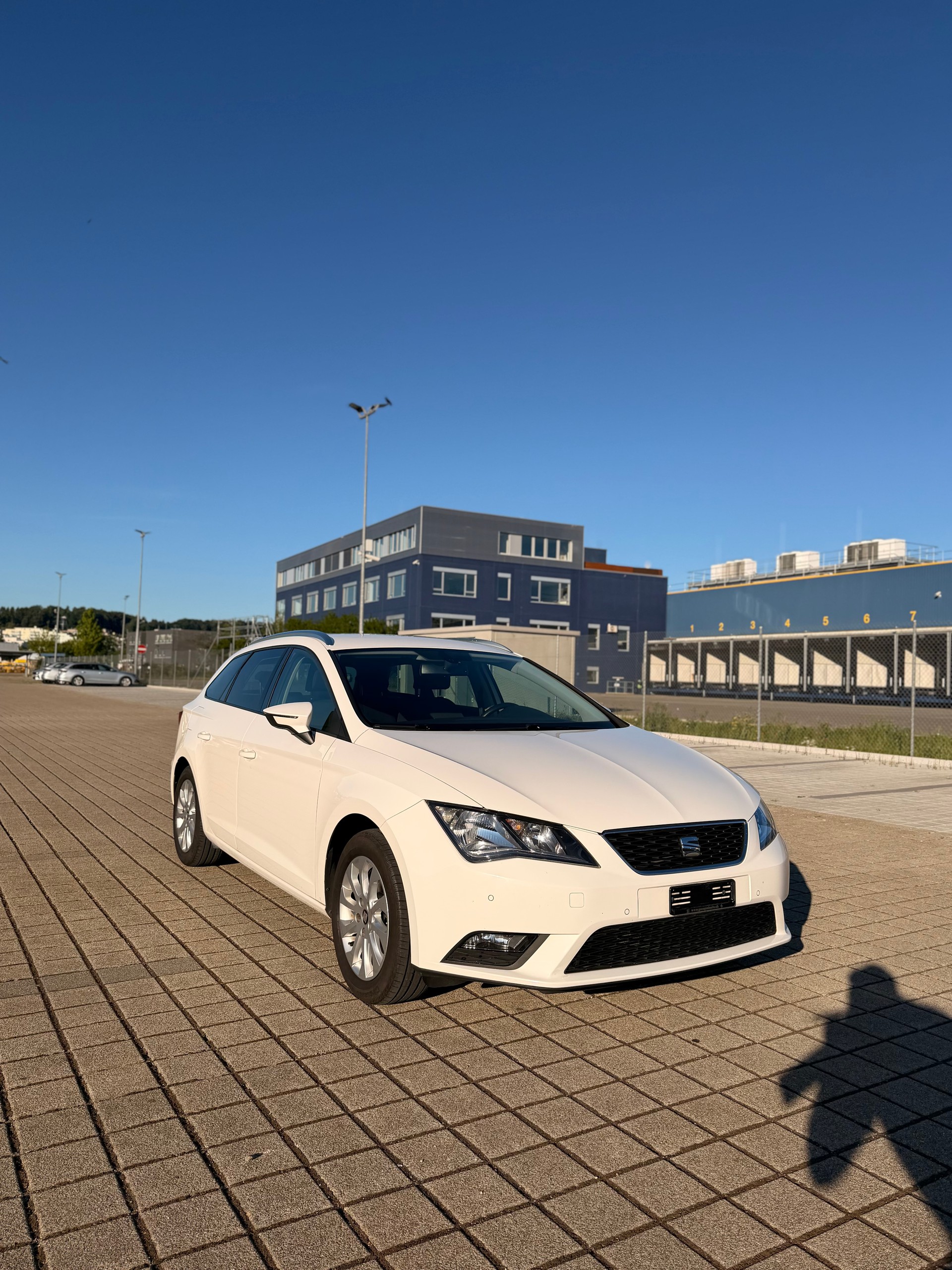 SEAT Leon ST 1.6 TDI Style DSG-image-4