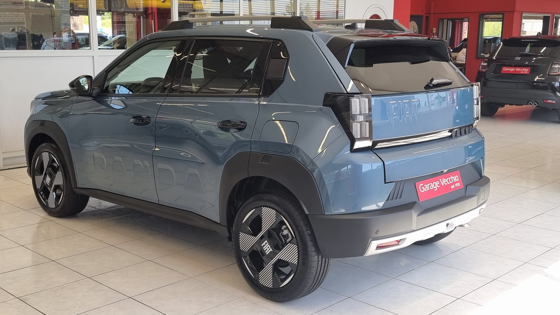 FIAT Grande Panda 1.2 Hybrid La Prima-showroom-element-3
