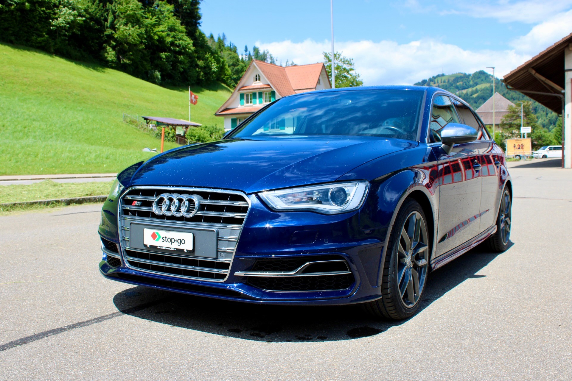 AUDI S3 Sportback 2.0 TFSI quattro S-tronic-image-0