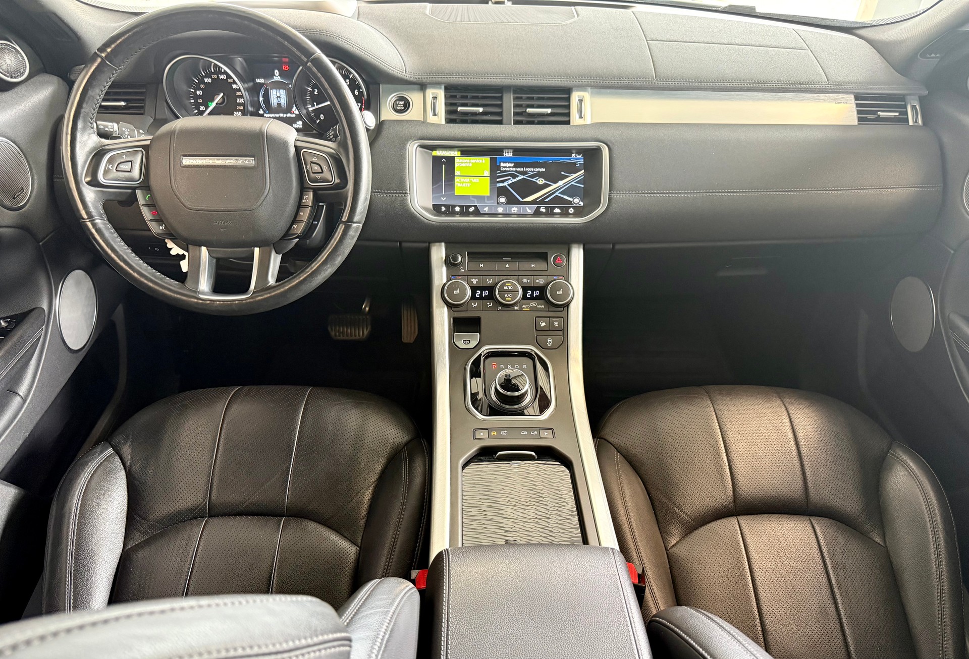 LAND ROVER Range Rover Evoque 2.0 Si4 Pure AT9-image-14