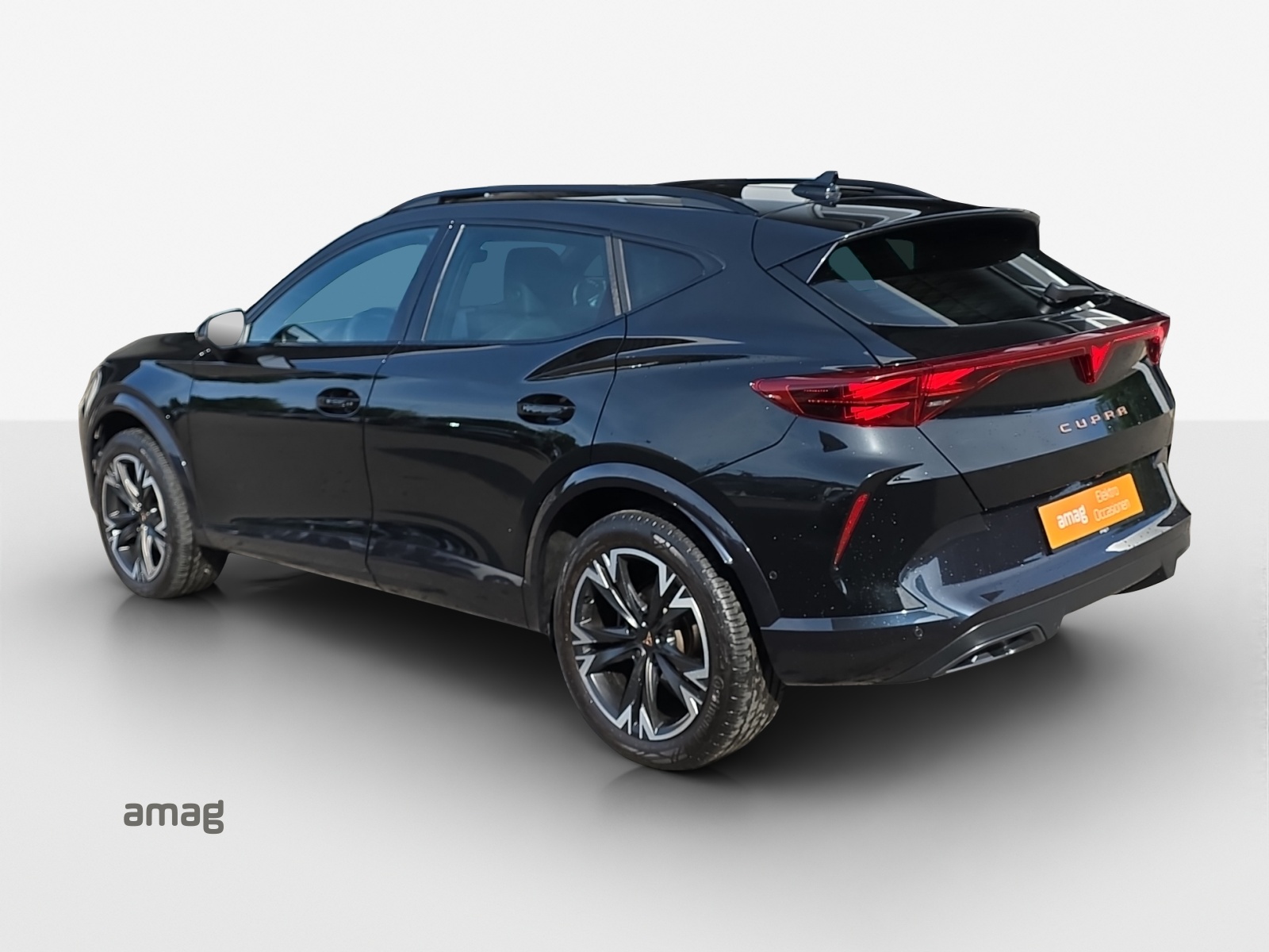 CUPRA Formentor 1.5 e-HYBRID pHEV DSG-image-2