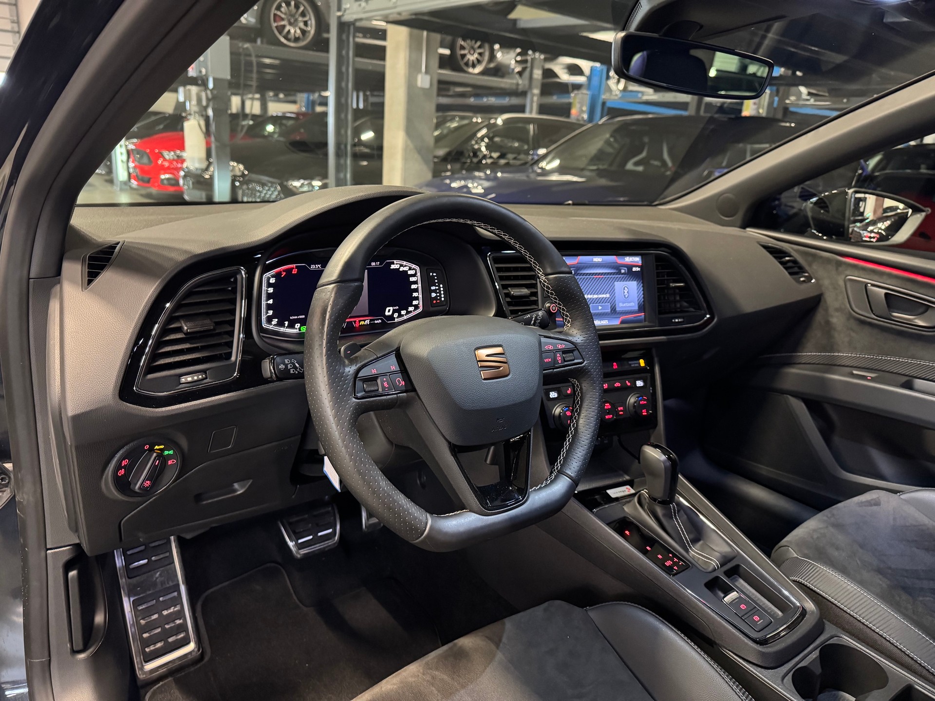 SEAT Leon ST 2.0 TSI Cupra 300 4 Drive DSG-image-5