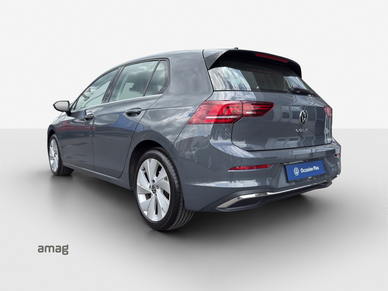 VW Golf 1.5 e TSI mHEV Style DSG-image-2
