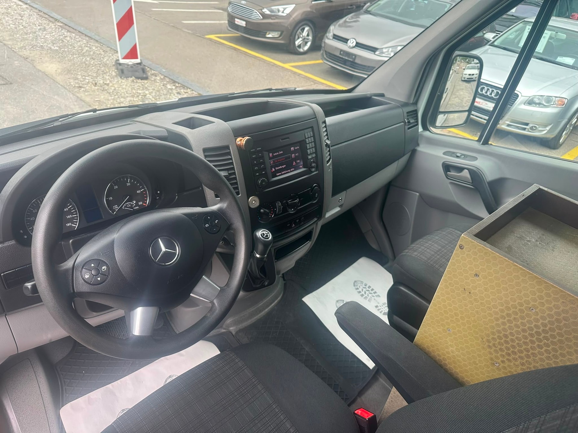 MERCEDES-BENZ Sprinter 316 CDI Standard 7G-Tronic-image-9