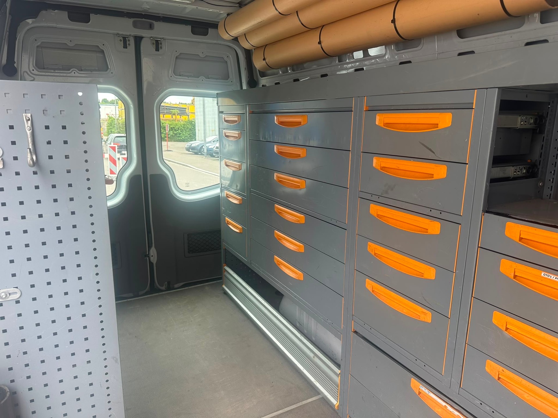 MERCEDES-BENZ Sprinter 316 CDI Standard 7G-Tronic-image-14