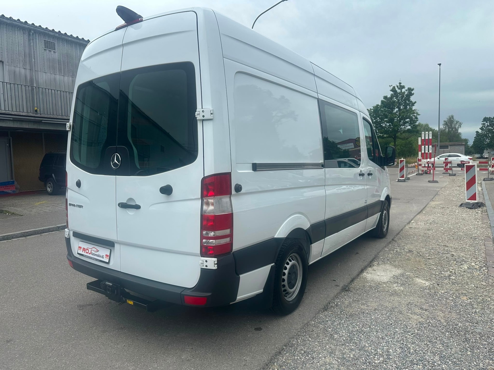 MERCEDES-BENZ Sprinter 316 CDI Standard 7G-Tronic-image-5