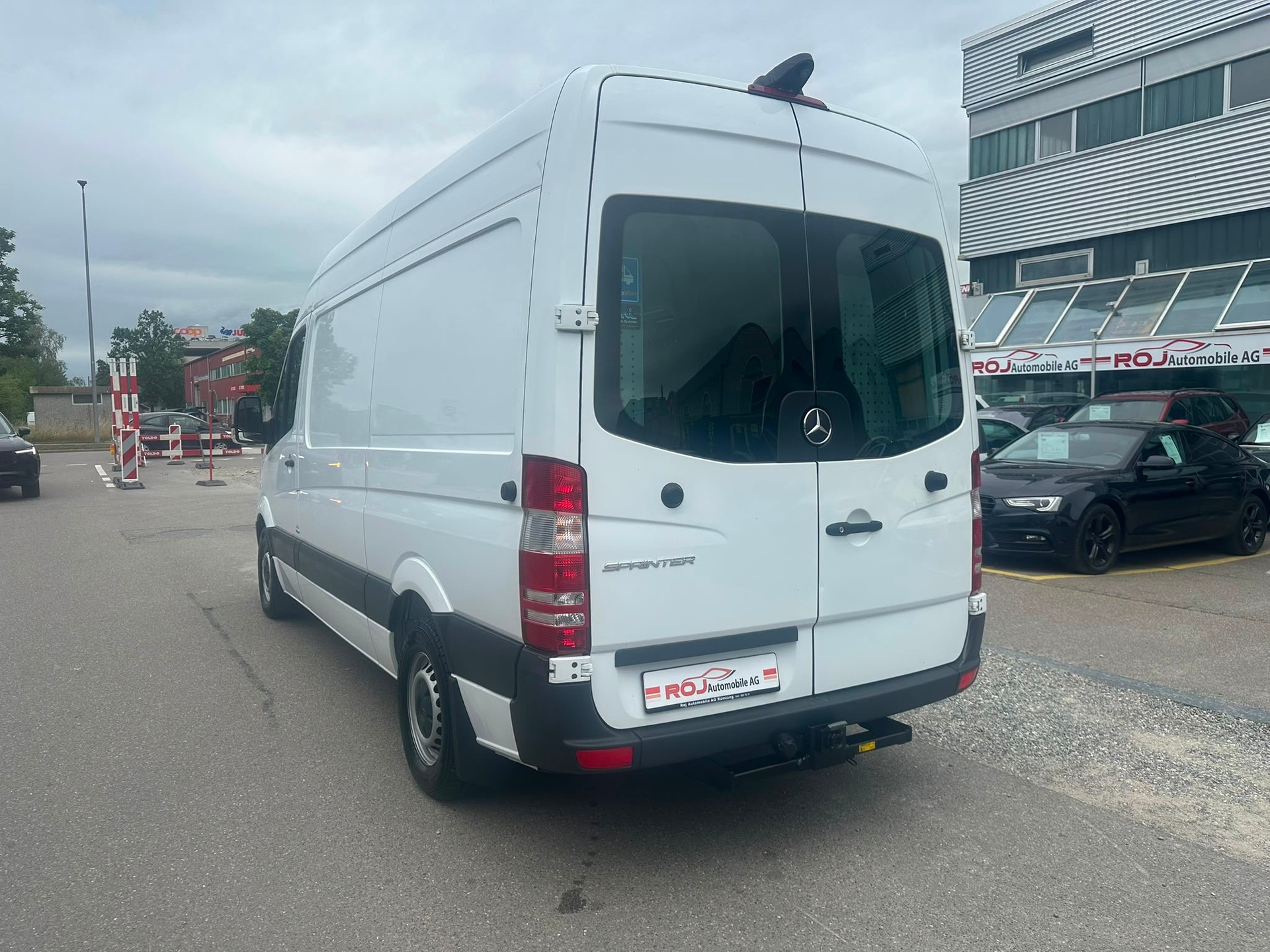 MERCEDES-BENZ Sprinter 316 CDI Standard 7G-Tronic-image-7