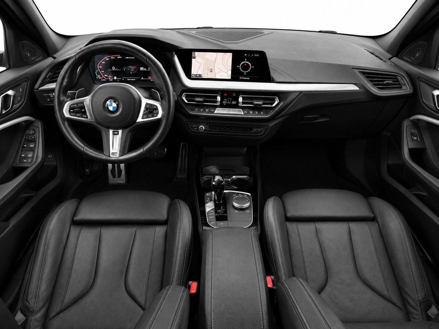 BMW M135i xDrive M-Sport CH FAHRZEUG-image-7