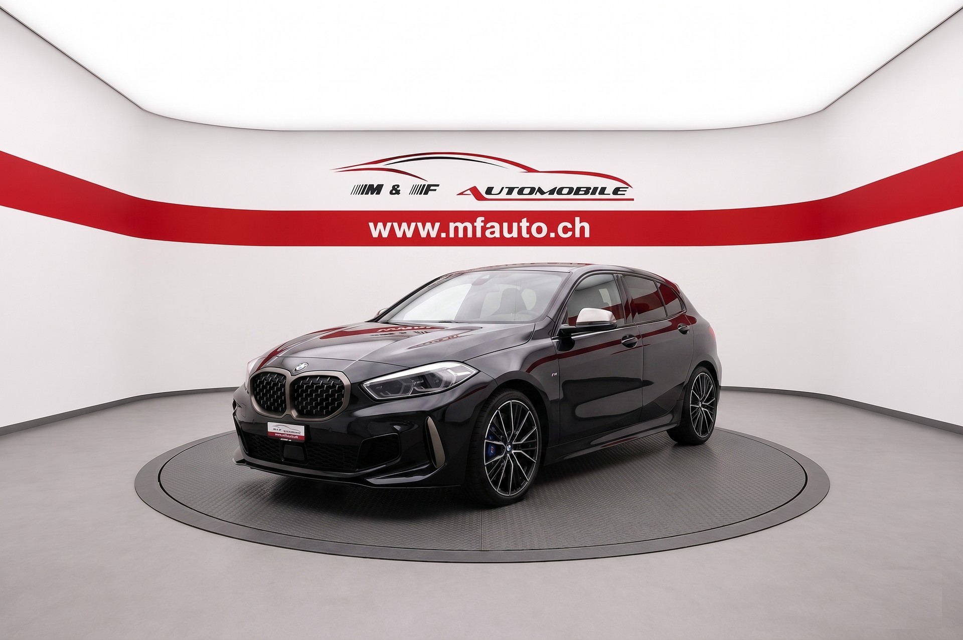 BMW M135i xDrive M-Sport CH FAHRZEUG