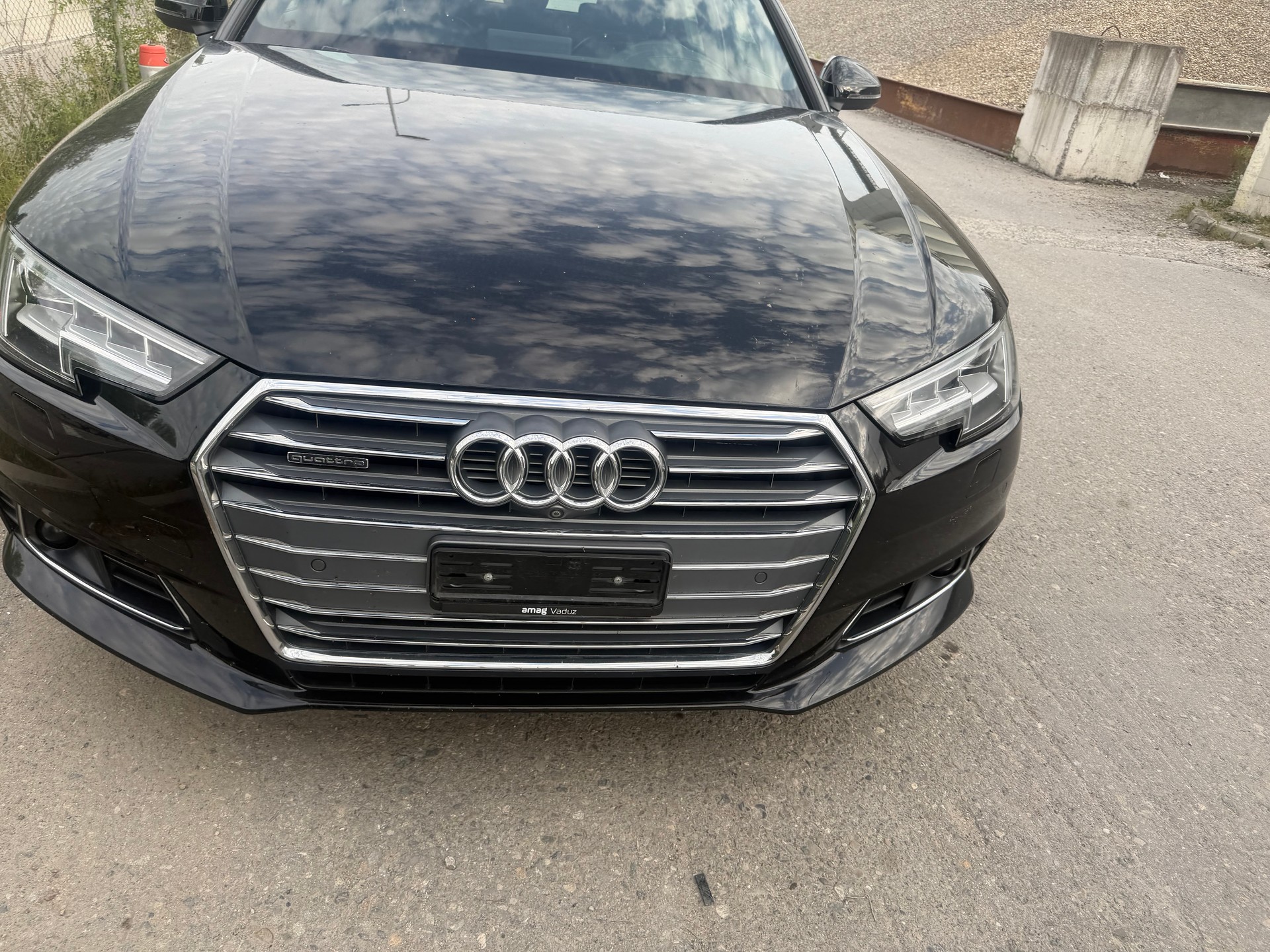 AUDI A4 Avant 3.0 TDI Sport quattro tiptronic-image-0