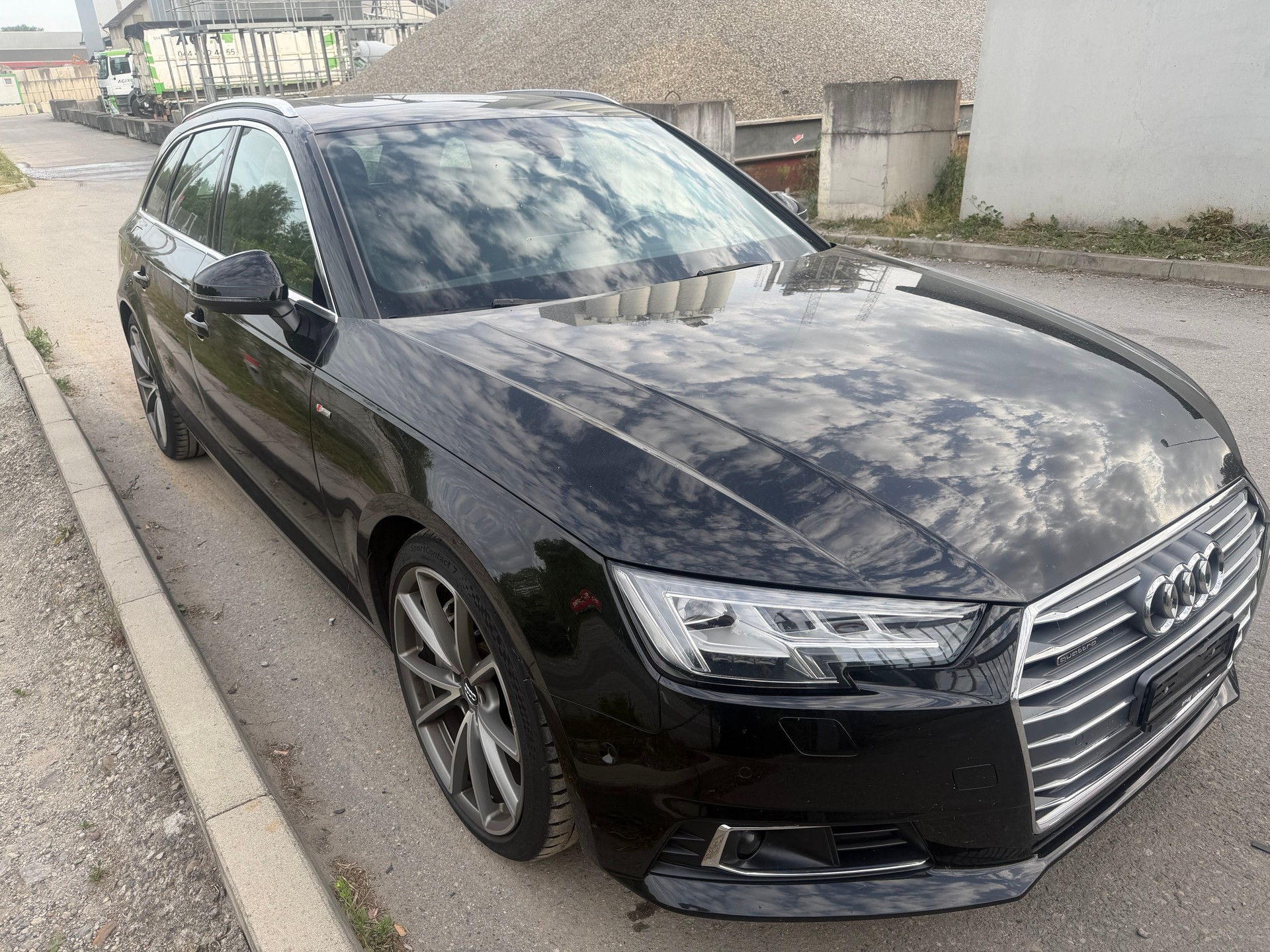 AUDI A4 Avant 3.0 TDI Sport quattro tiptronic-image-2