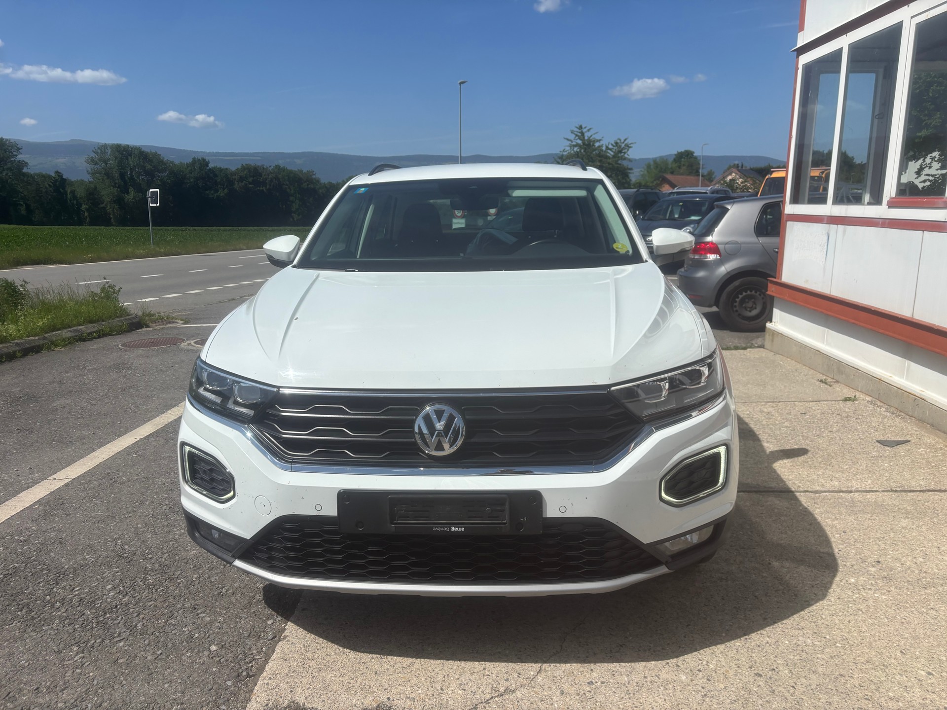 VW T-Roc 2.0 TDI SCR Advance DSG 4Motion-image-0