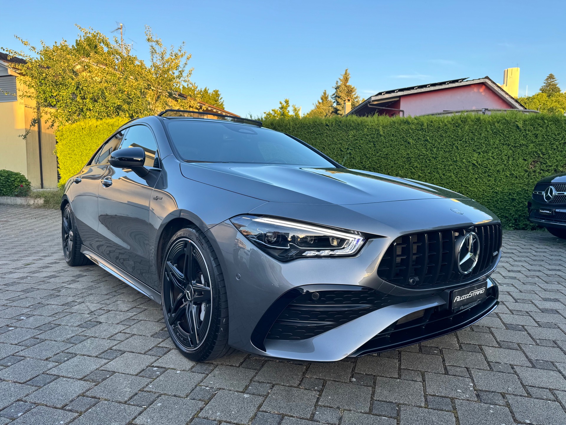 MERCEDES-BENZ CLA 35 AMG 4Matic 8G-DCT-image-2
