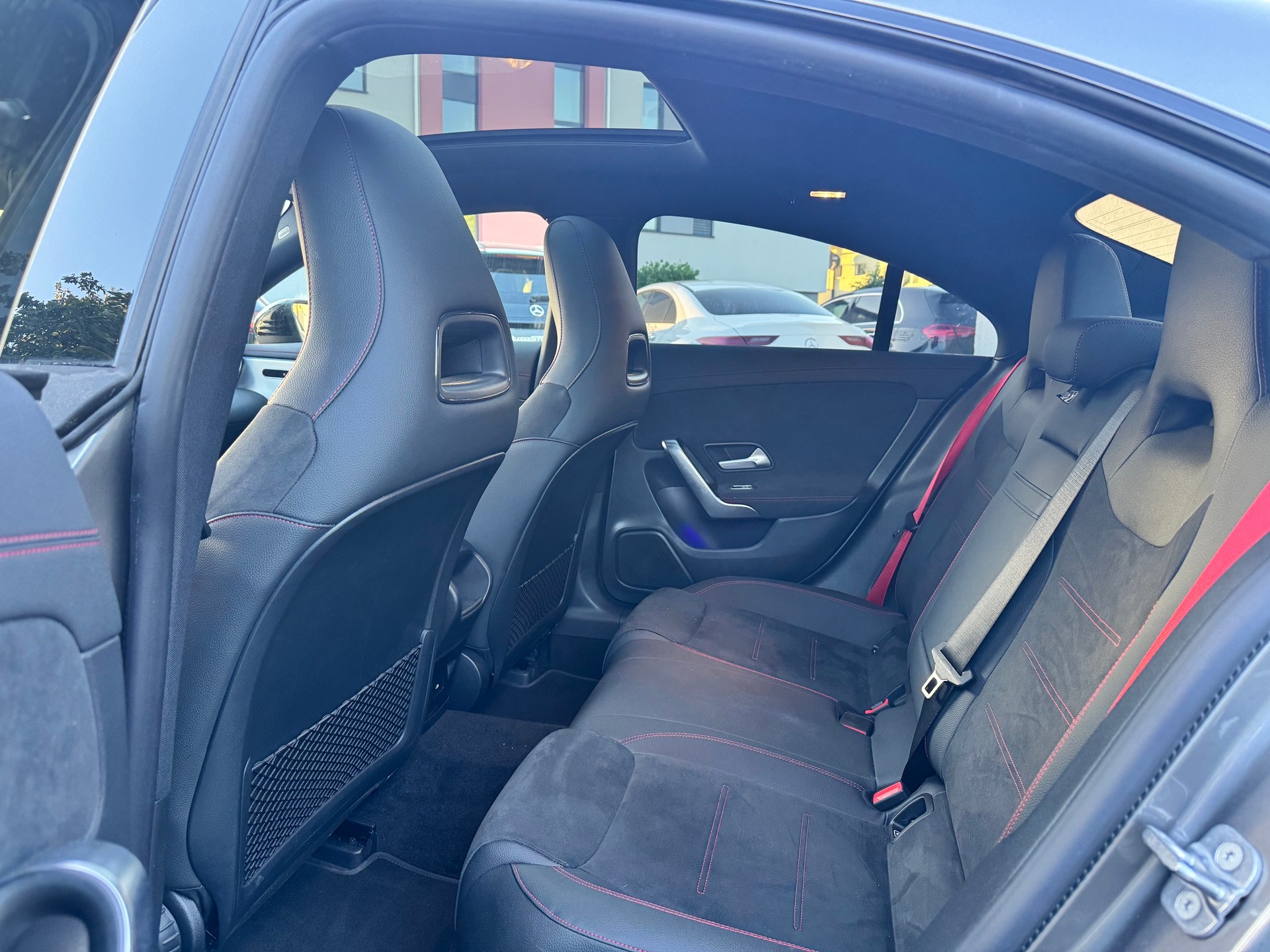 MERCEDES-BENZ CLA 35 AMG 4Matic 8G-DCT-image-16