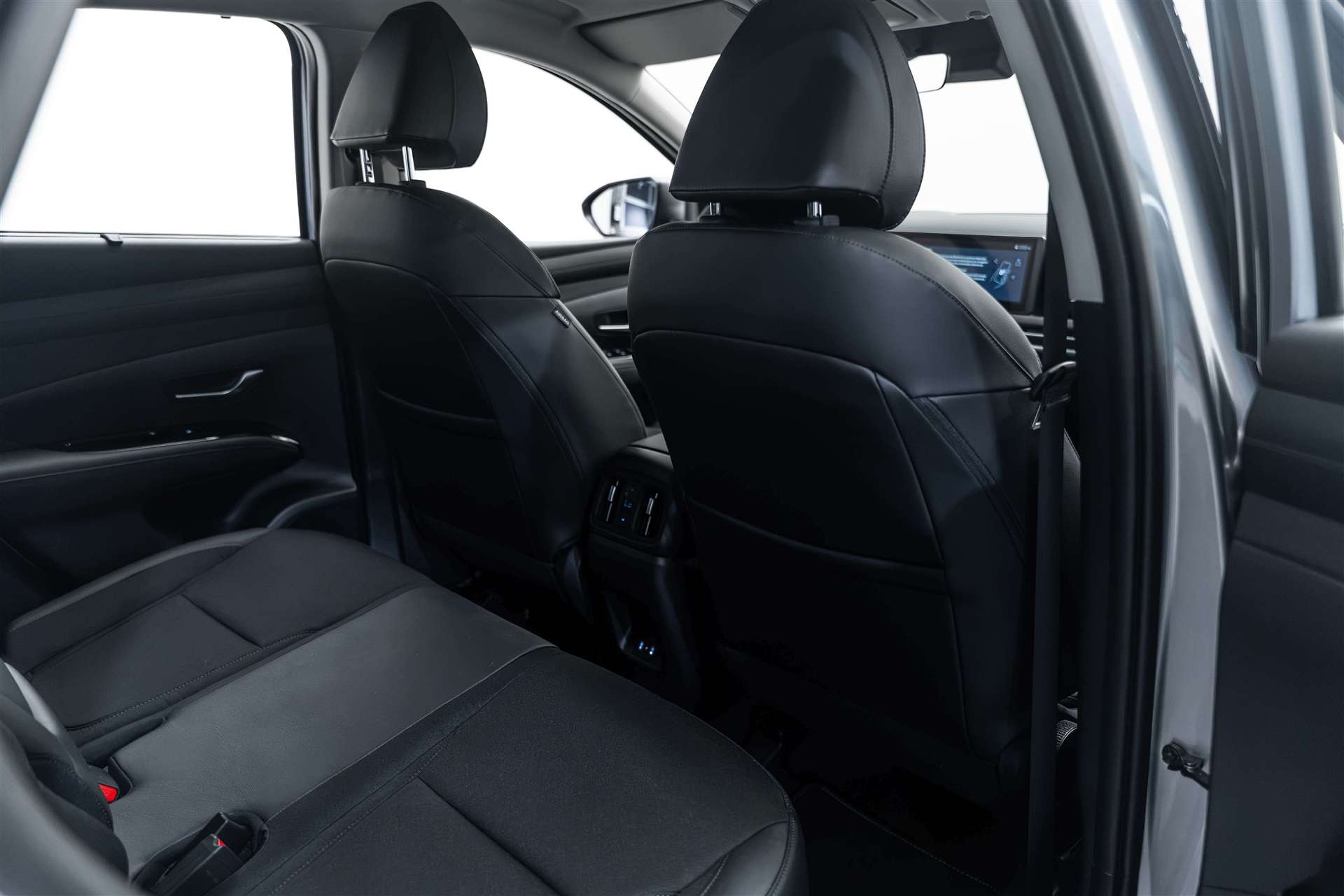 HYUNDAI Tucson 1.6 TGDI HEV Creative 239PS Automat-image-11