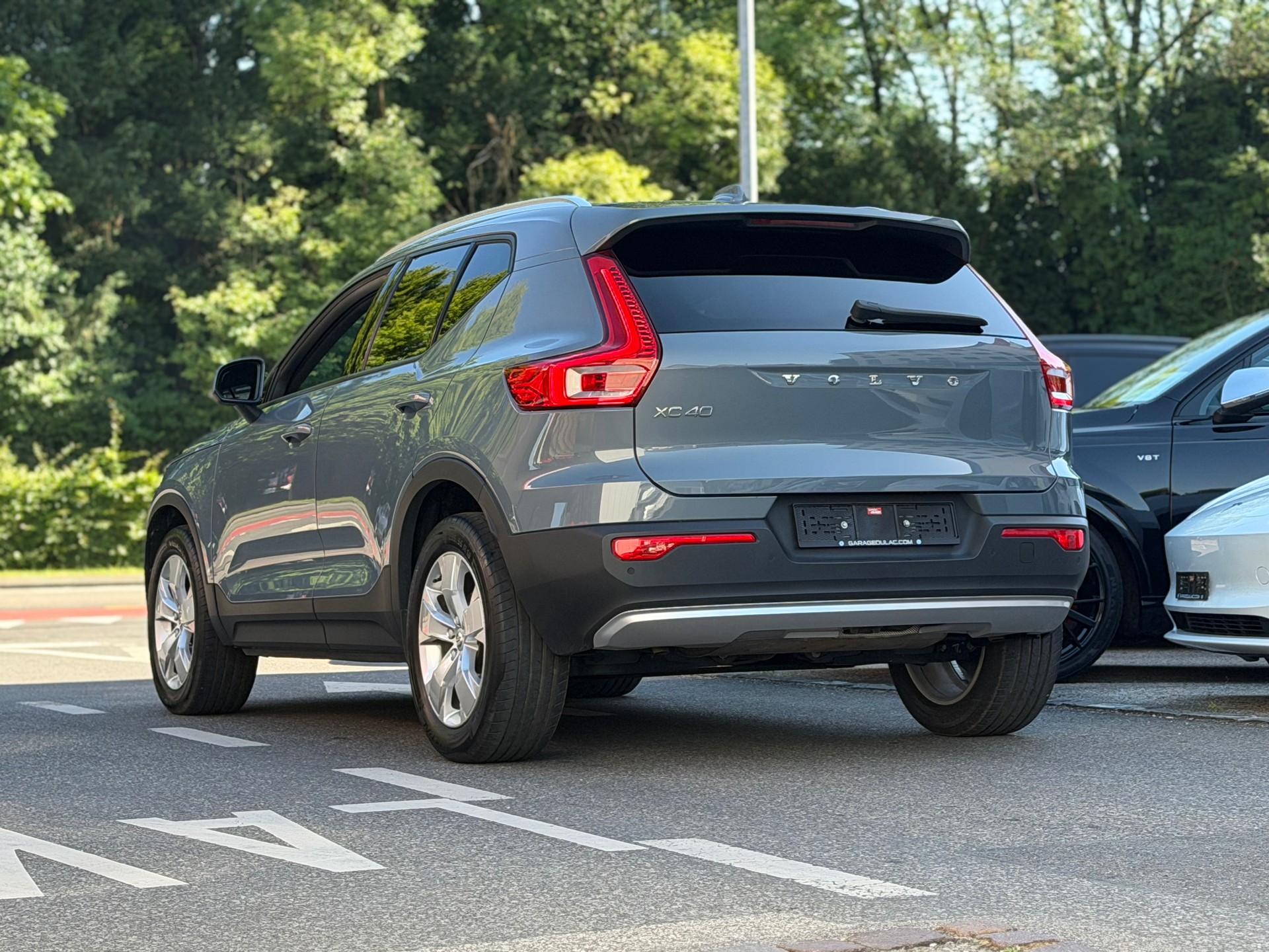 VOLVO XC40 T2 XCITE Geartronic CROCHET D'ATTELAGE-image-4