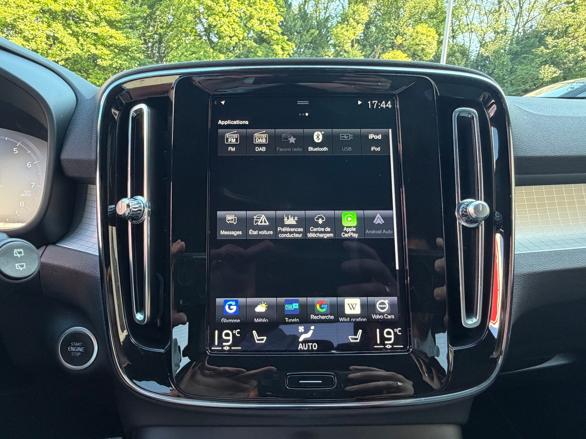 VOLVO XC40 T2 XCITE Geartronic CROCHET D'ATTELAGE-image-16