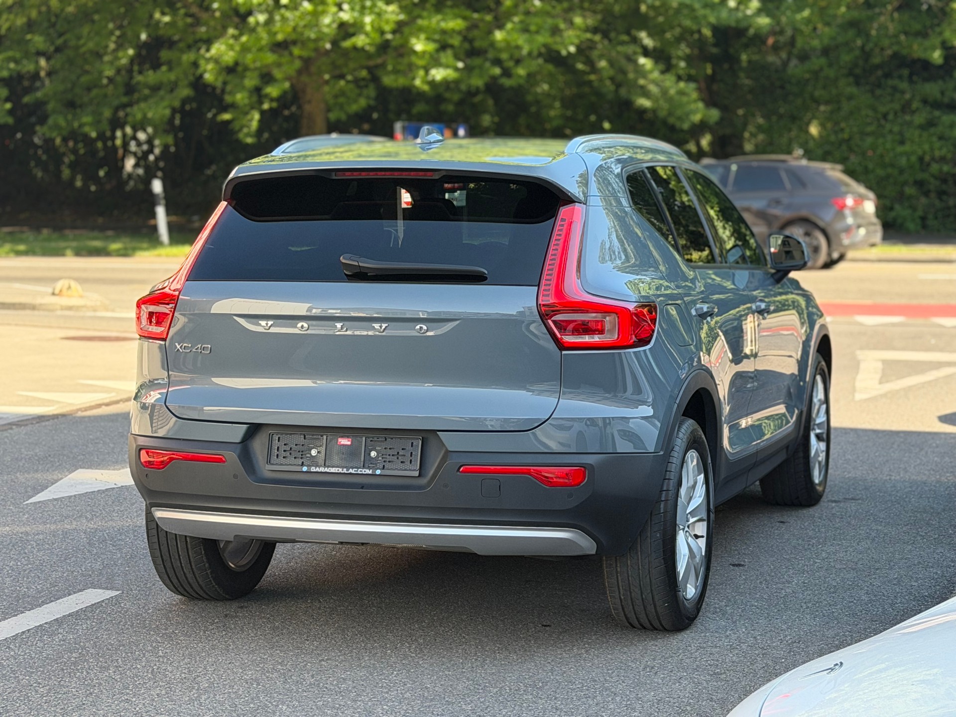 VOLVO XC40 T2 XCITE Geartronic CROCHET D'ATTELAGE-image-6