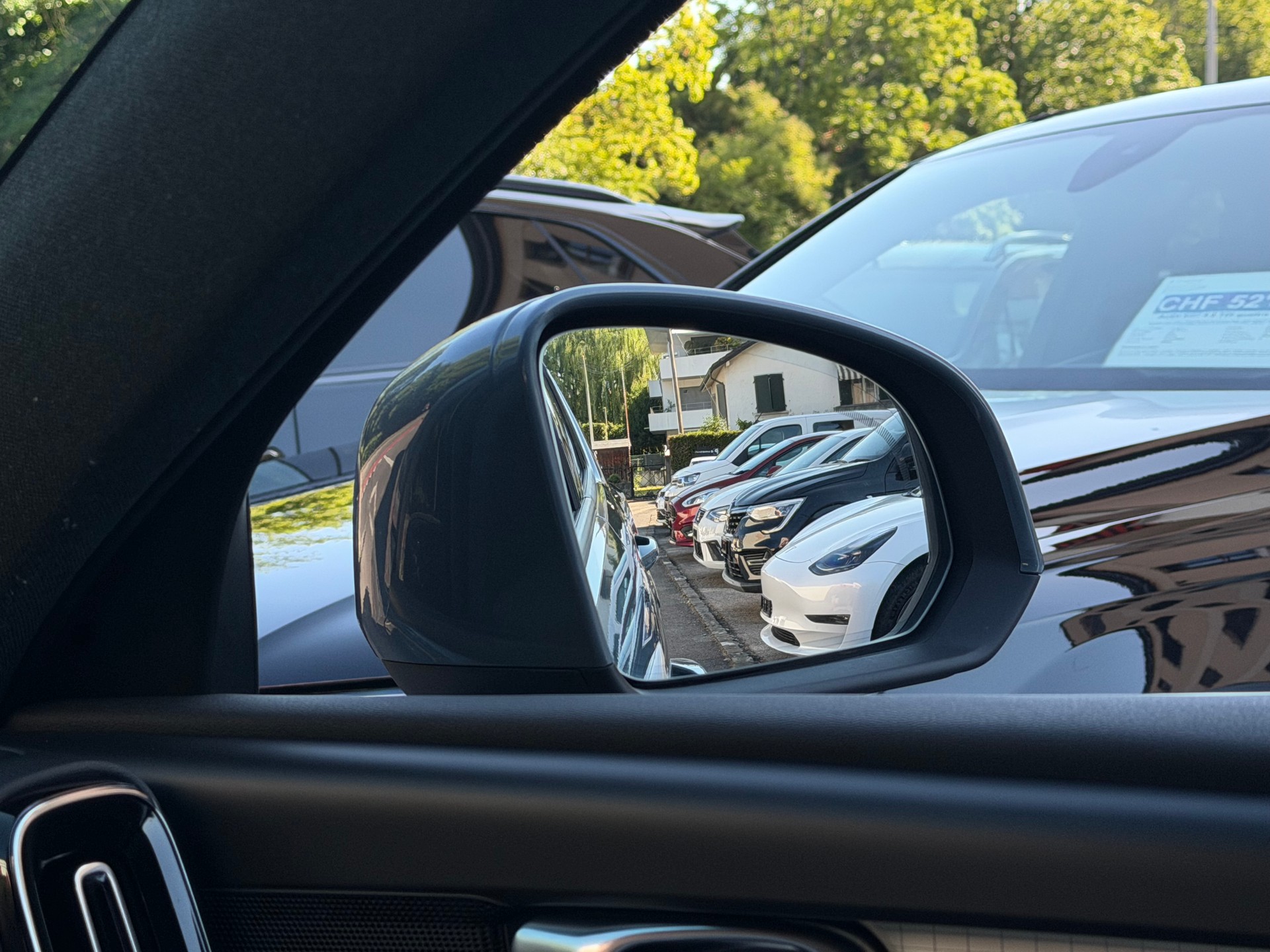 VOLVO XC40 T2 XCITE Geartronic CROCHET D'ATTELAGE-image-18