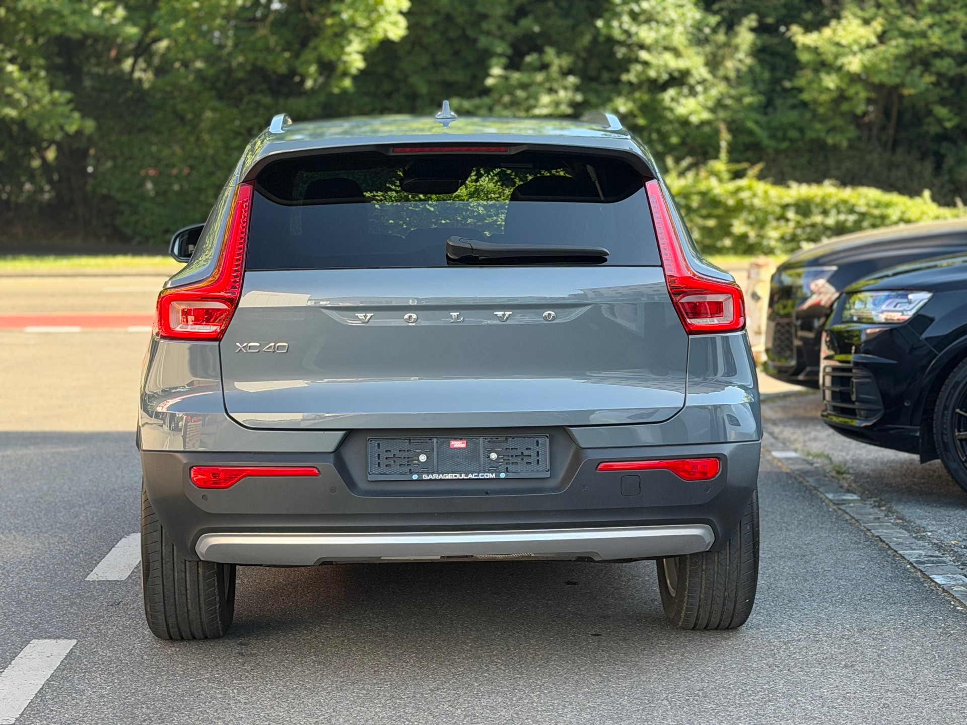 VOLVO XC40 T2 XCITE Geartronic CROCHET D'ATTELAGE-image-5