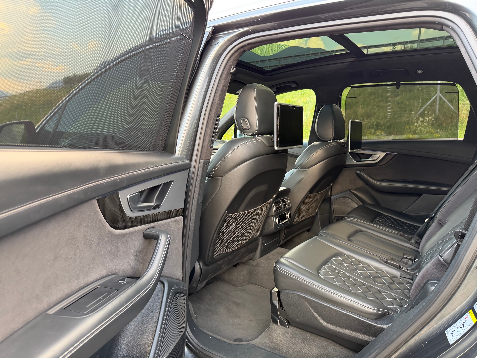 AUDI SQ7 4.0 TDI quattro tiptronic | 7 PL | CH Auto-image-10