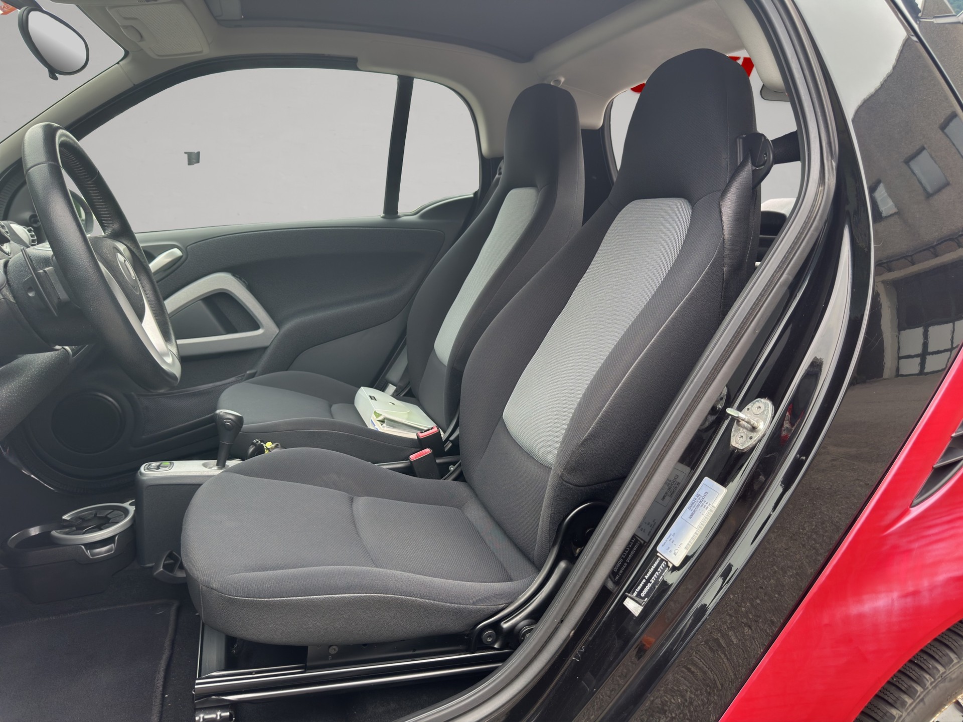 SMART fortwo swiss edition mhd softouch-image-5