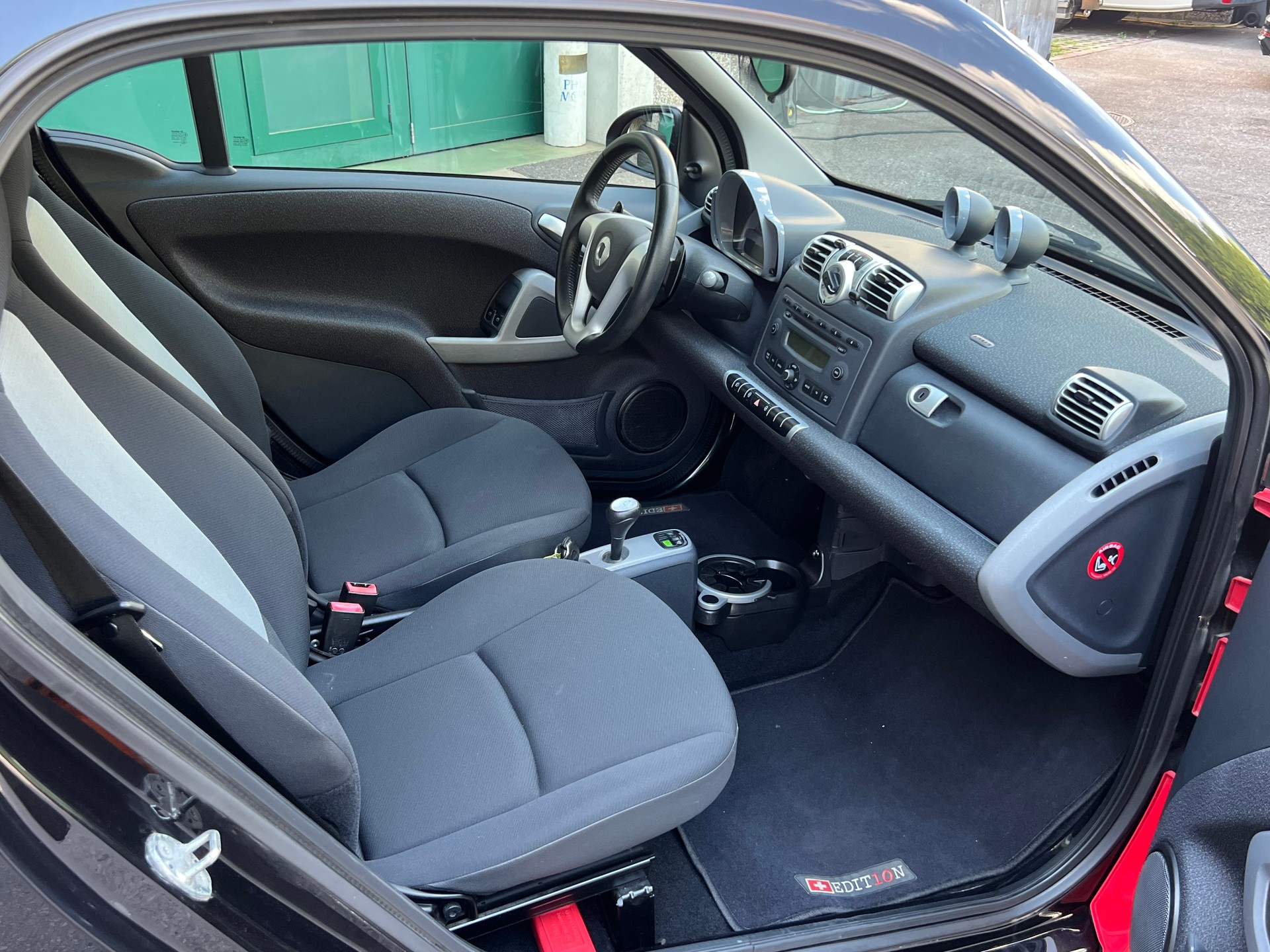 SMART fortwo swiss edition mhd softouch-image-11