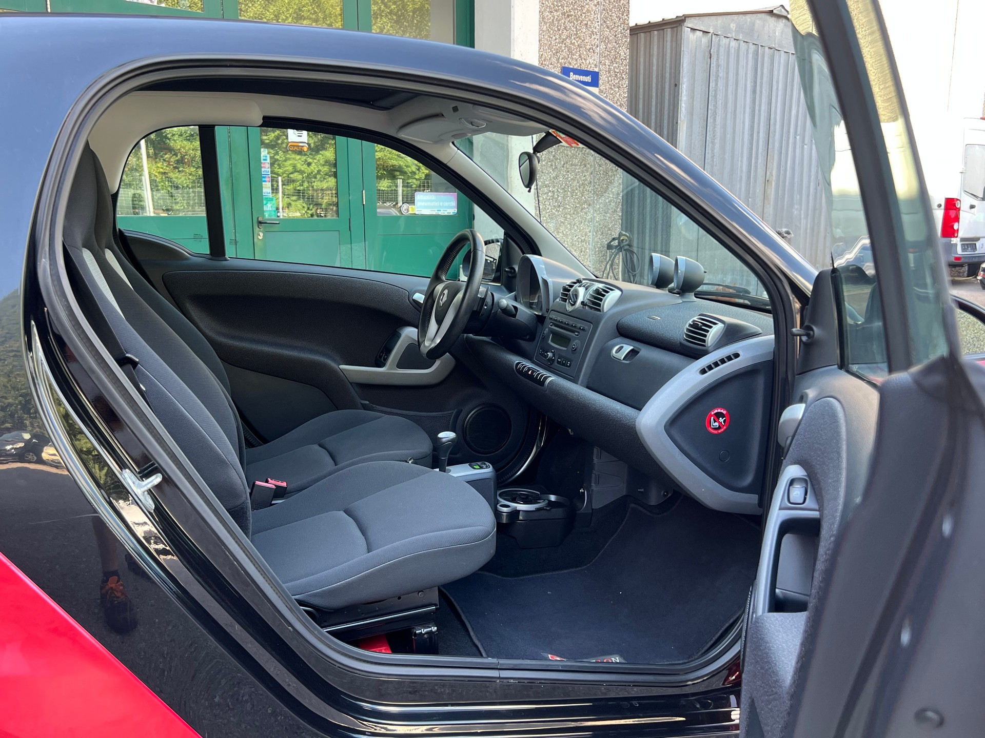 SMART fortwo swiss edition mhd softouch-image-10