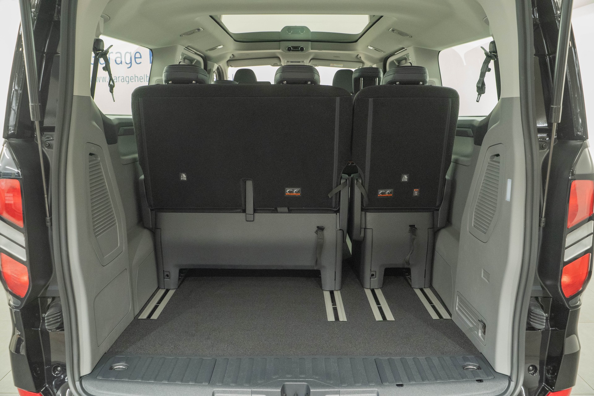 FORD Tourneo C Bus 320 L2 2.0 EcoBlue 170 Titanium 4x4-image-4