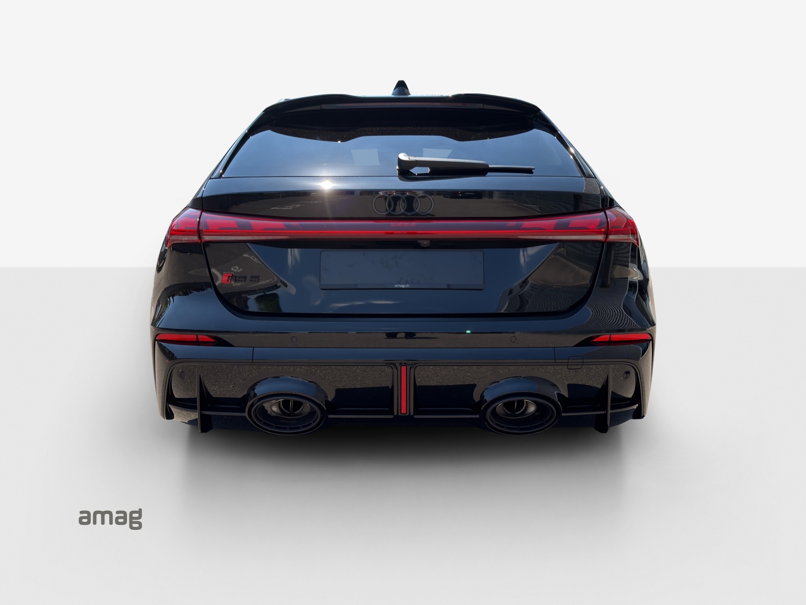 AUDI RS 5 Avant TFSI 470 kW Tiptronic quattro-image-3